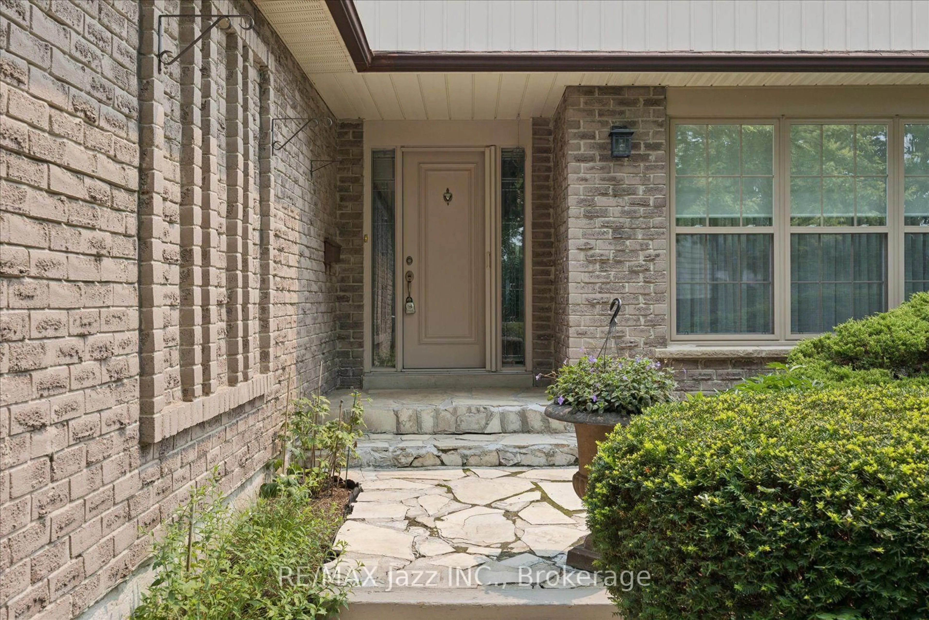 Home with brick exterior material, street for 38 Trinity Cres, Whitby Ontario L1N 6L2