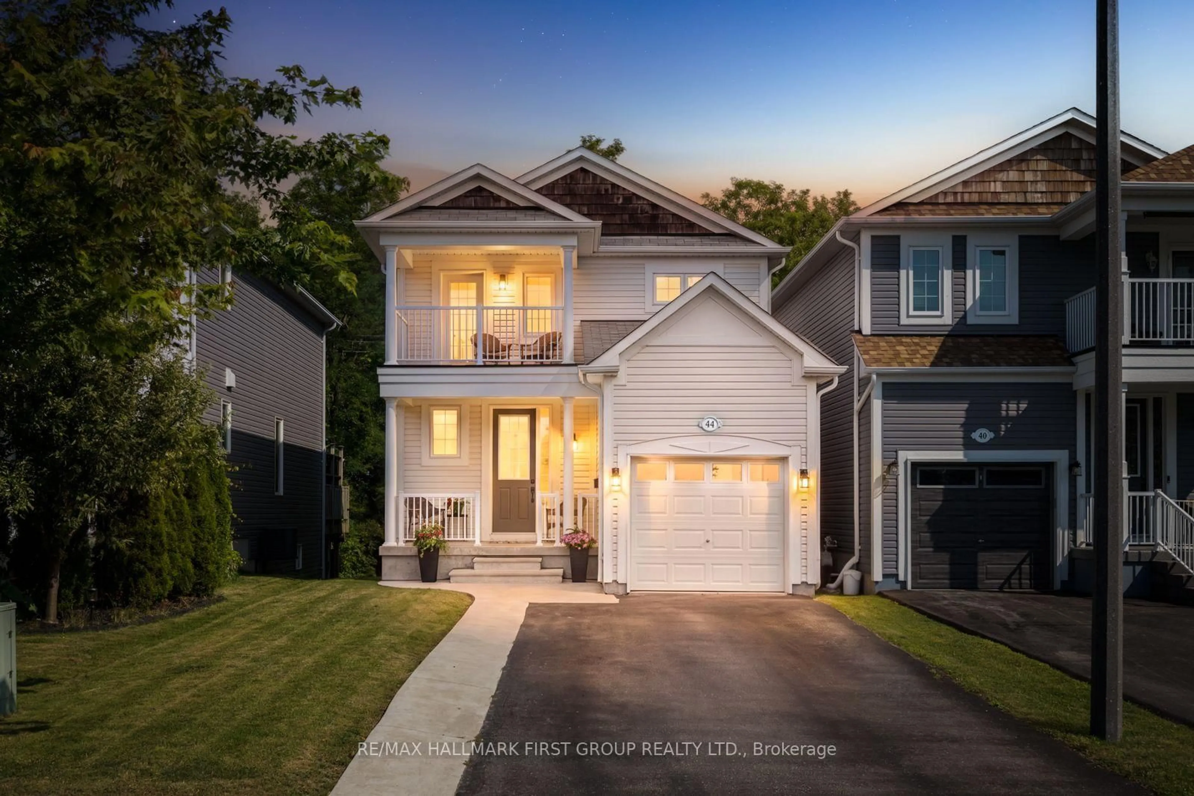 Home with vinyl exterior material, street for 44 Milligan St, Clarington Ontario L1B 1R6