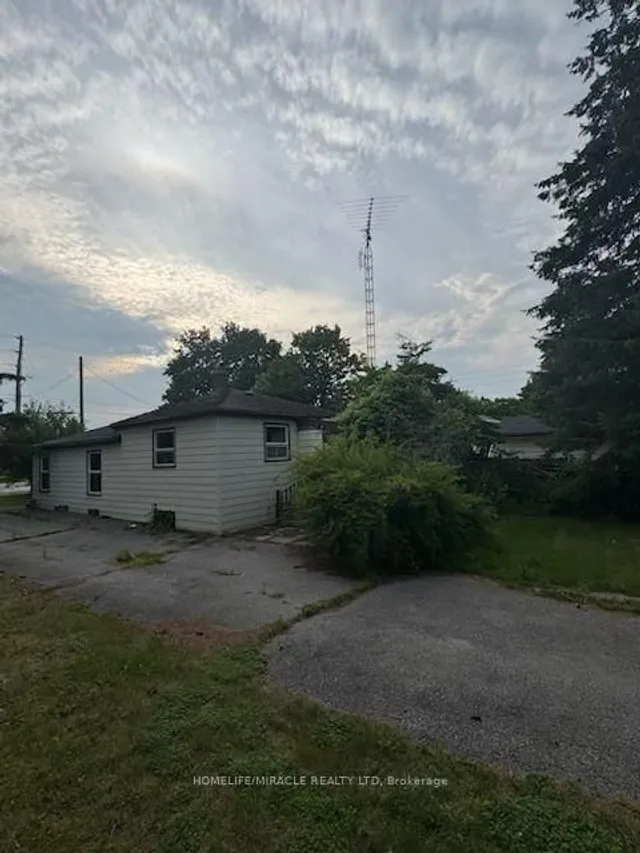 869 Townline Rd, Clarington 2