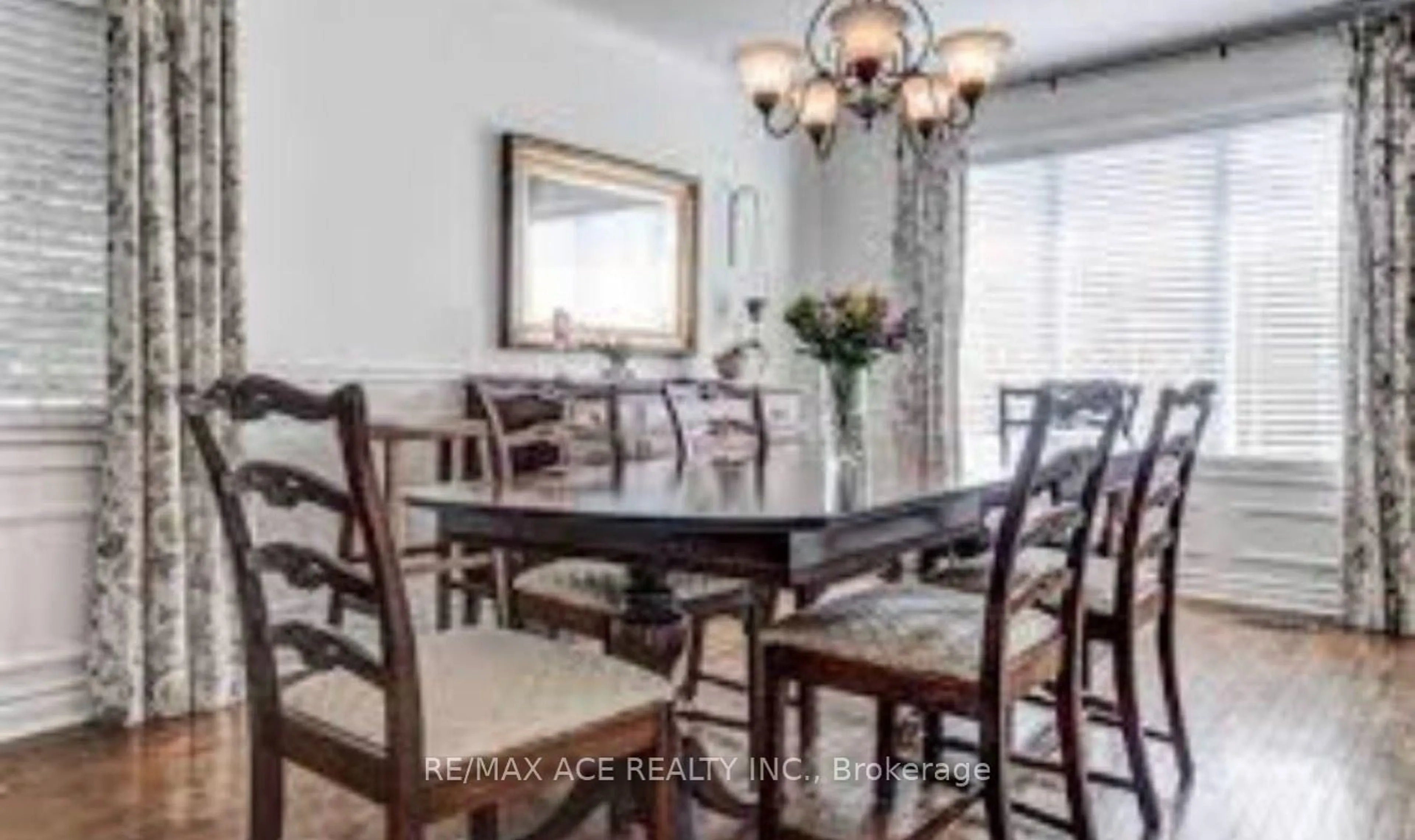 Dining room, unknown for 1470 Finch Ave, Pickering Ontario L1V 1J9