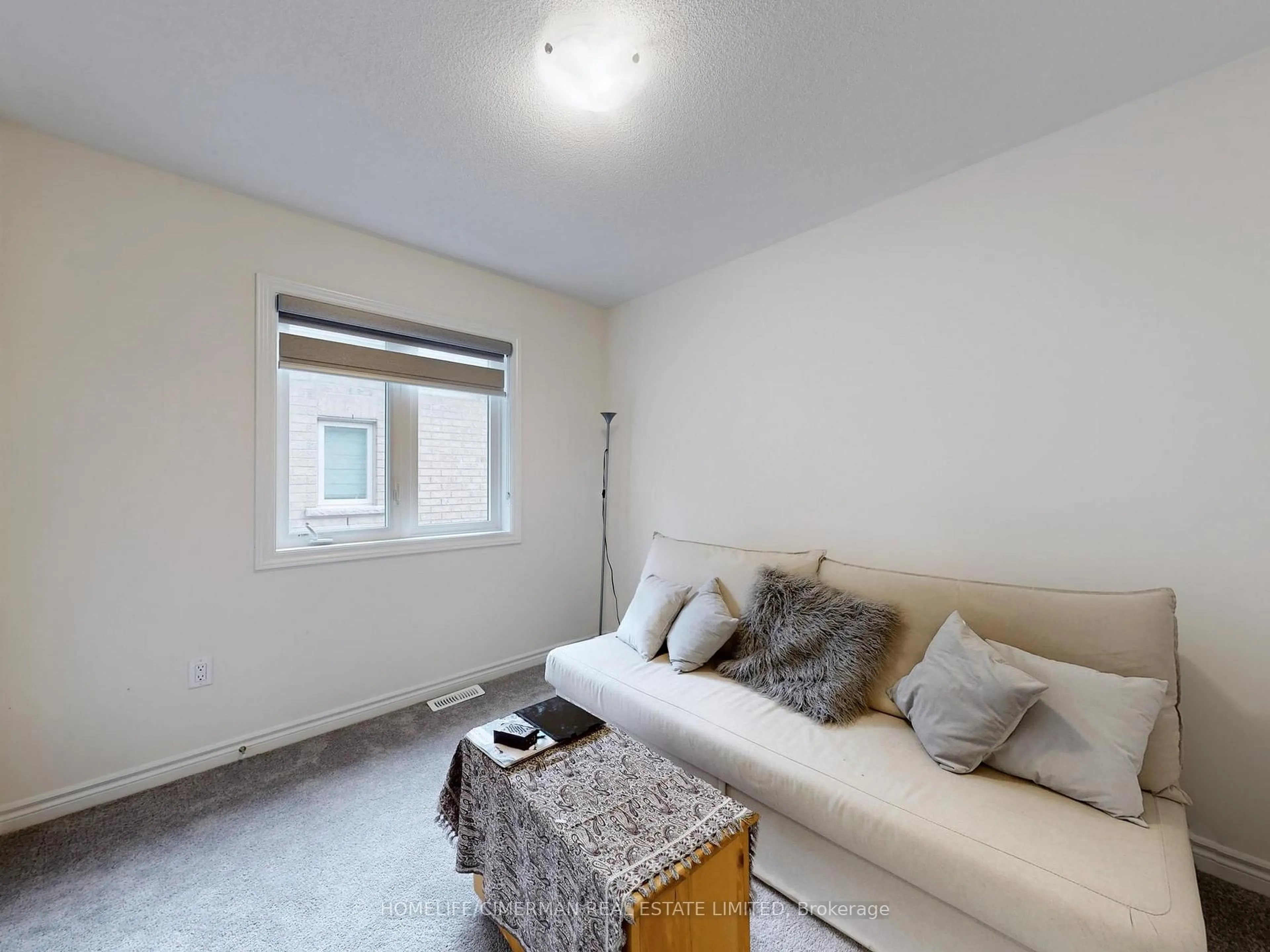 Living room with furniture, unknown for 16 Morningstar Ave, Whitby Ontario L1R 0P3