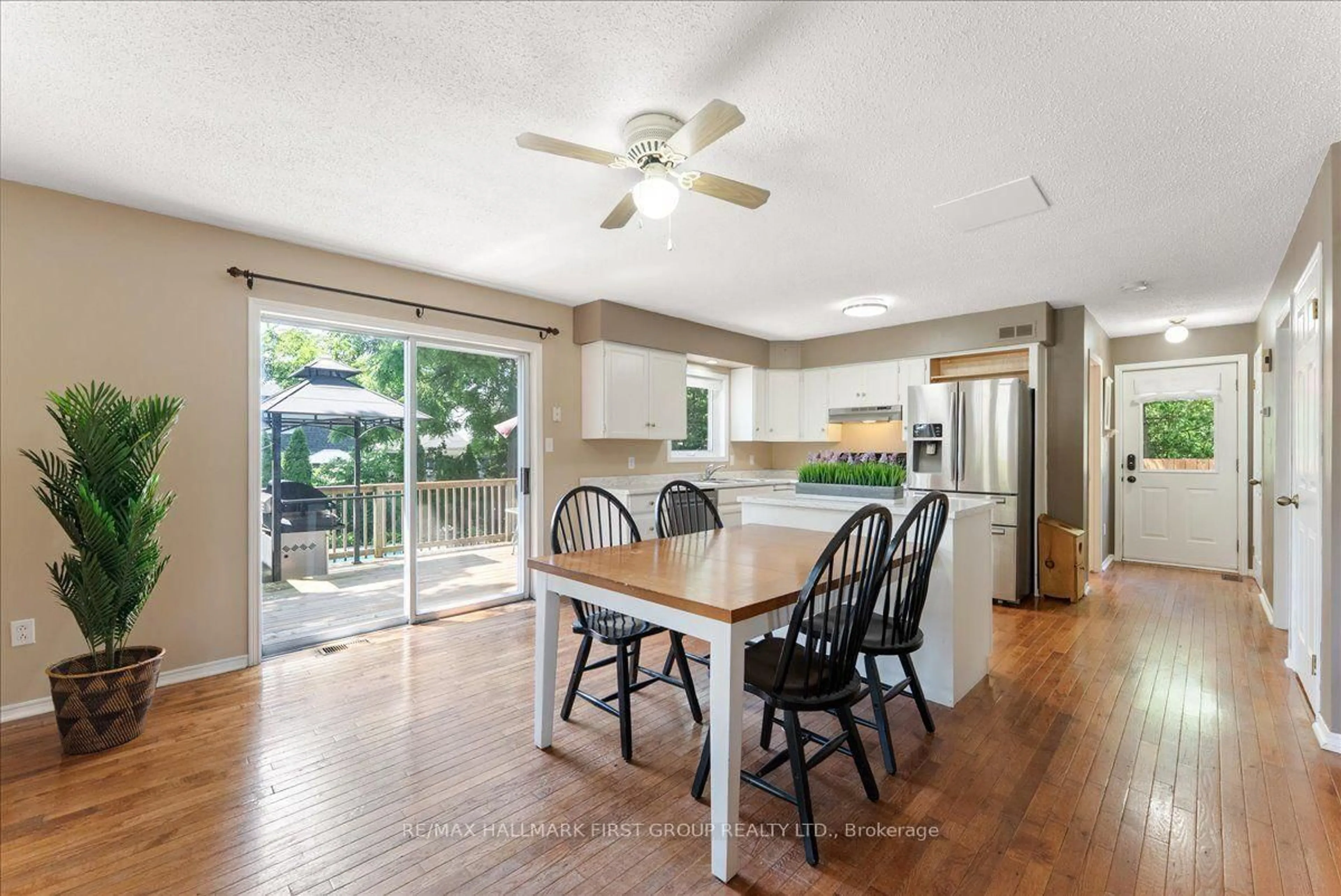 Open concept kitchen, unknown for 1290 Glenanna Rd, Pickering Ontario L1V 6R9