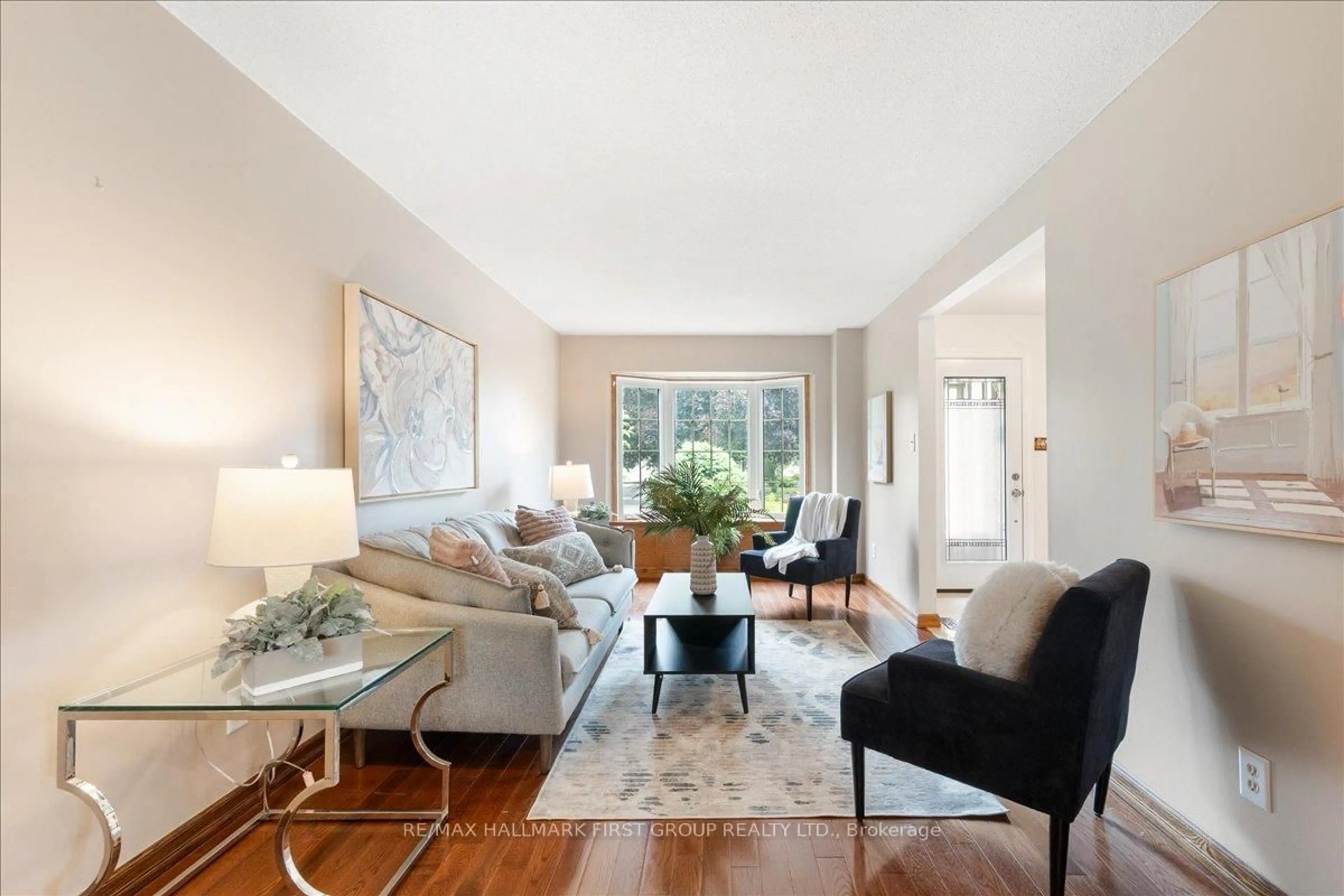 Living room with furniture, unknown for 1276 Maple Ridge Dr, Pickering Ontario L1X 1H5