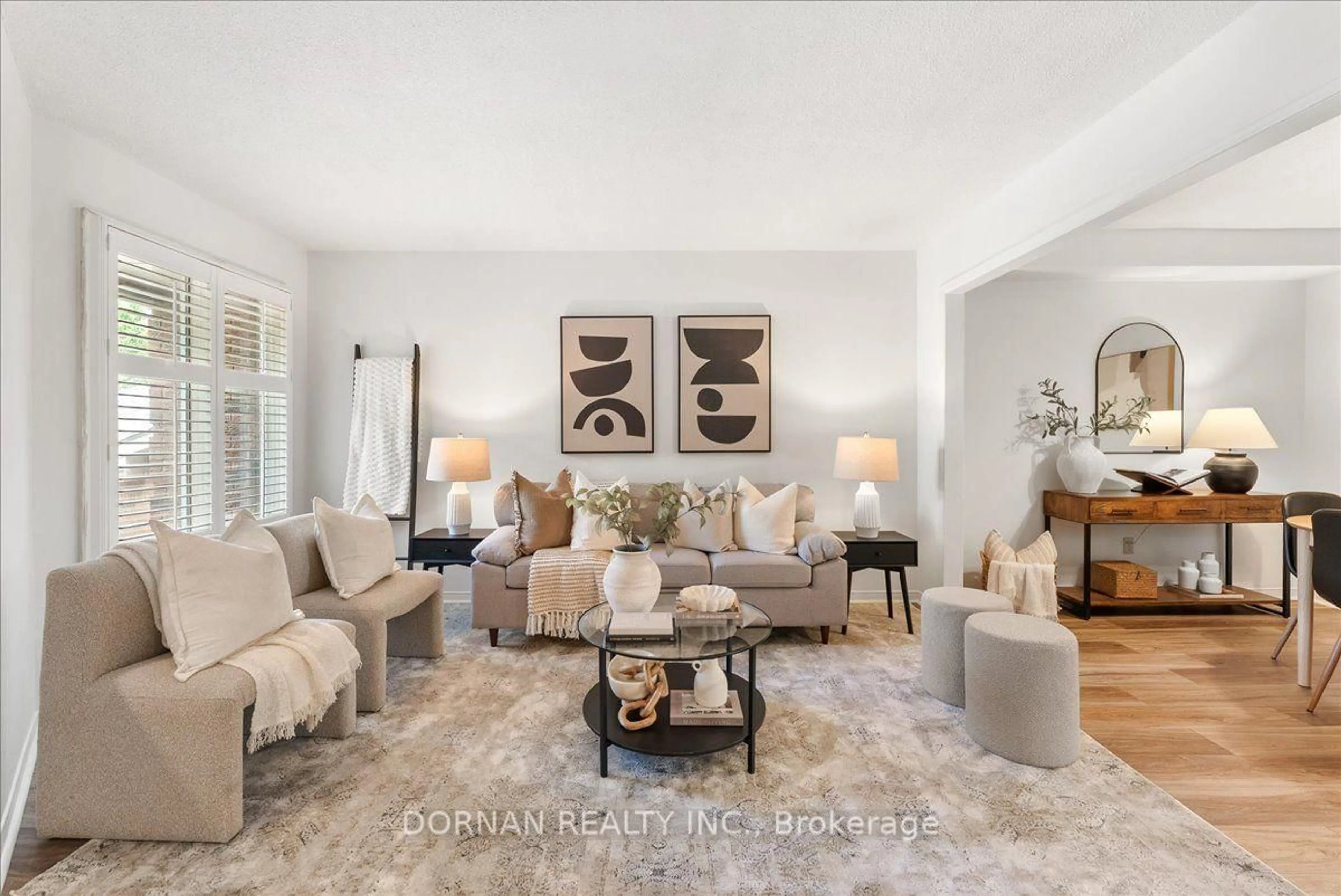 Living room with furniture, unknown for 41 Davies Cres, Whitby Ontario L1N 8X4