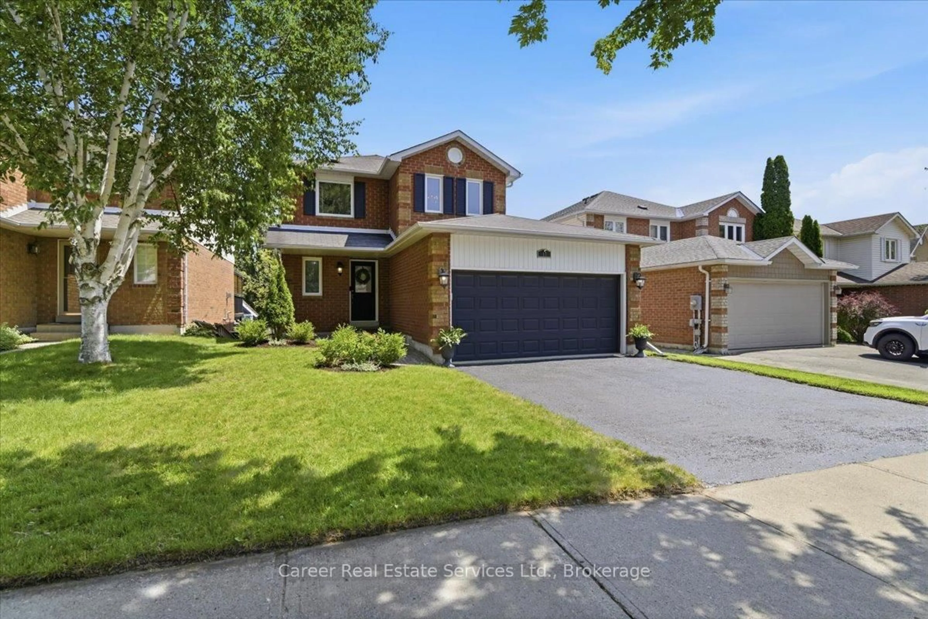 Home with brick exterior material, street for 17 Rickaby St, Clarington Ontario L1C 4X7