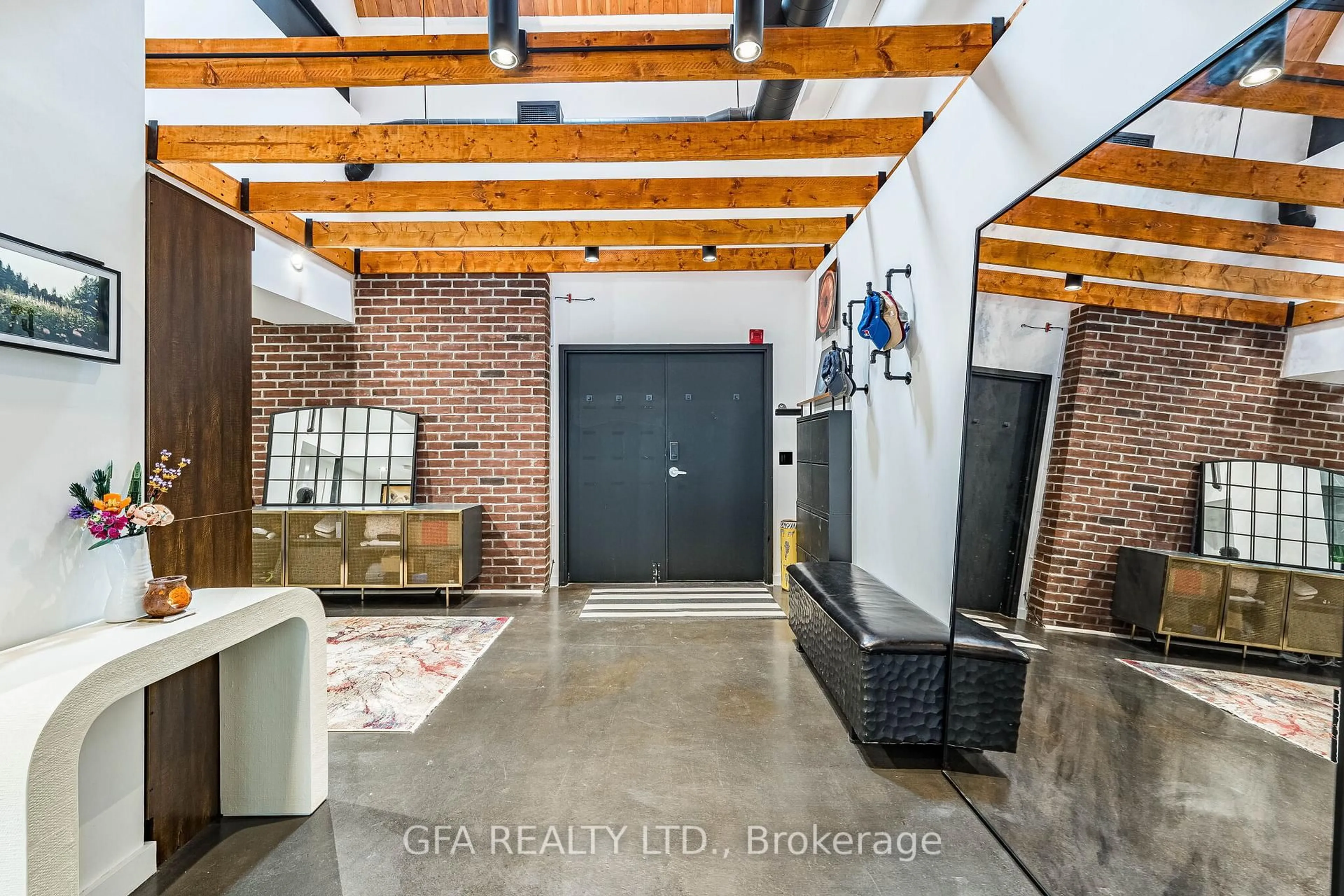 Unknown for 326 Carlaw Ave #109, Toronto Ontario M4M 3N8