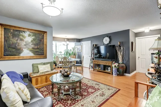68 Corporate Dr #526, Toronto 4