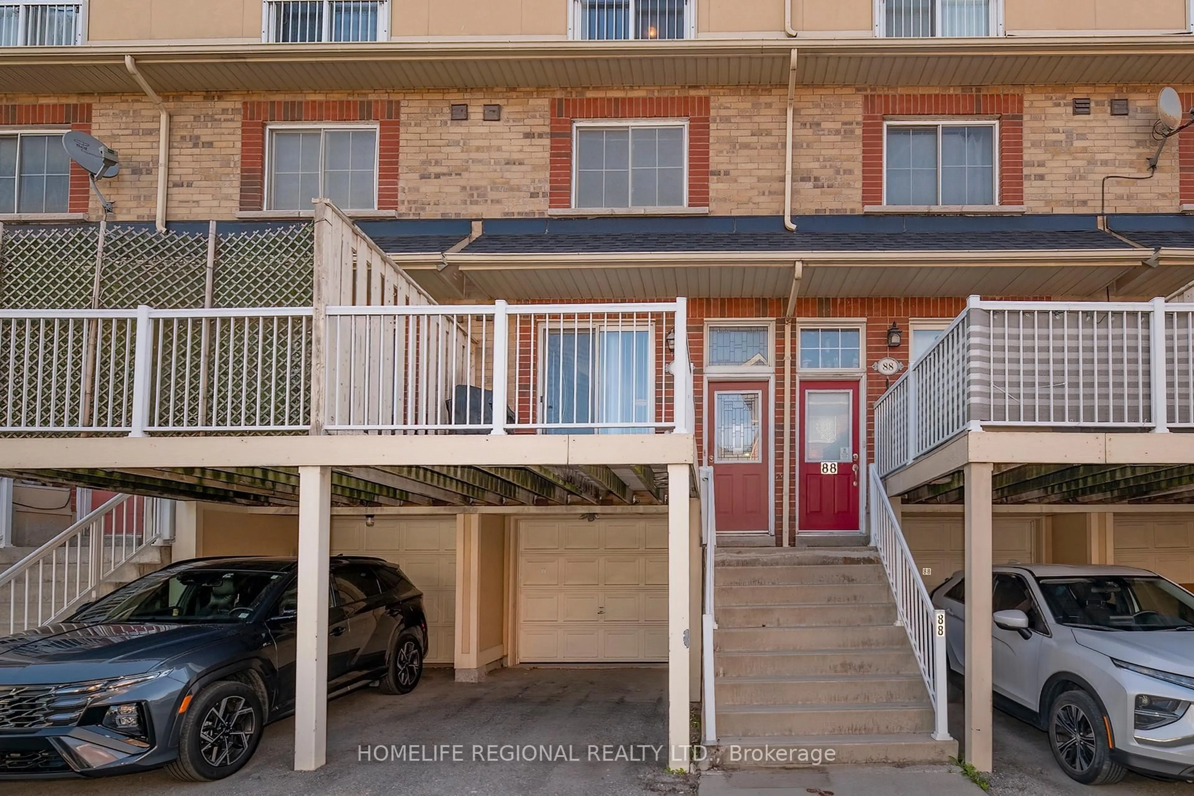 A pic from outside/outdoor area/front of a property/back of a property/a pic from drone, street for 1775 Valley Farm Rd #89, Pickering Ontario L1V 7J9