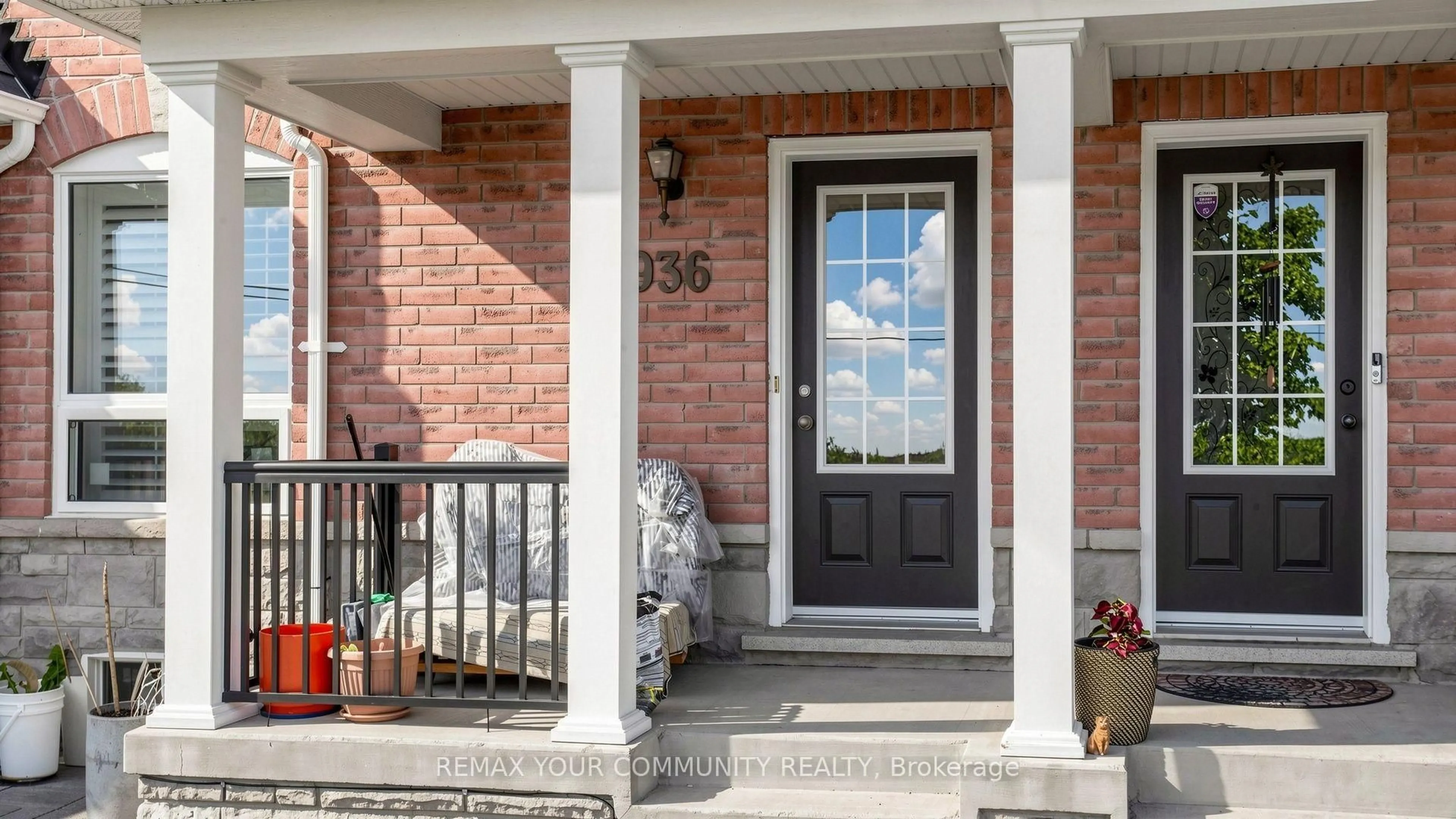 Indoor entryway for 936 Audley Rd, Ajax Ontario L1Z 0K6