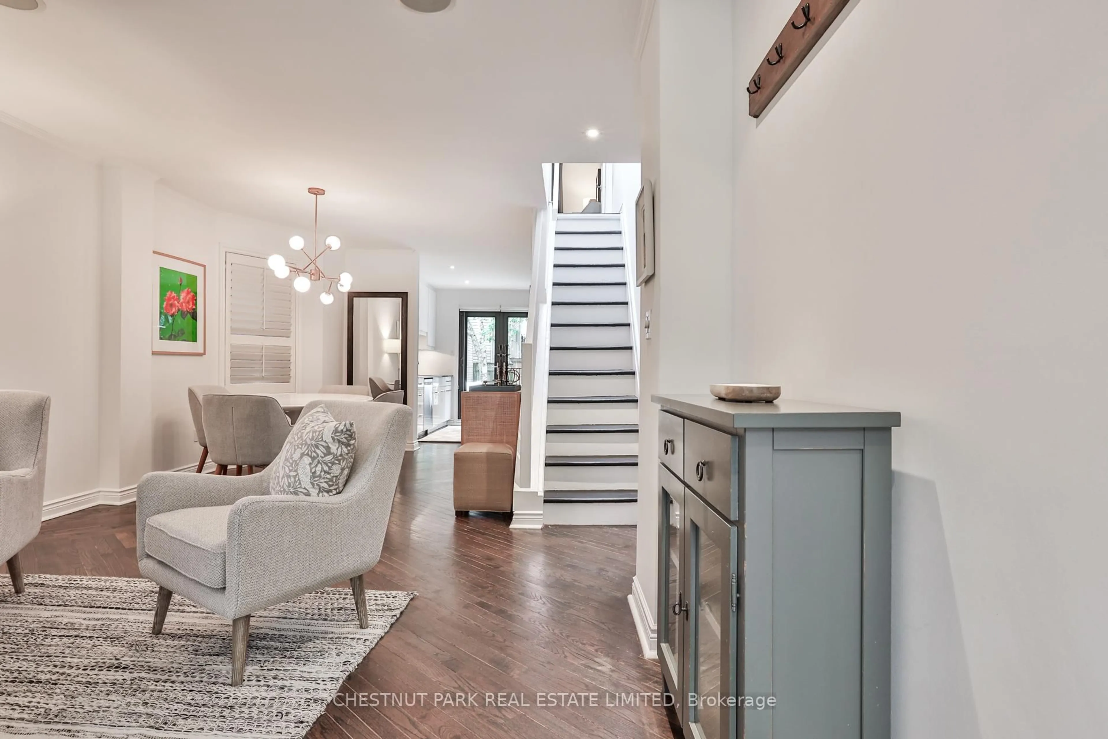 Indoor entryway for 52 West Ave, Toronto Ontario M4M 2L8
