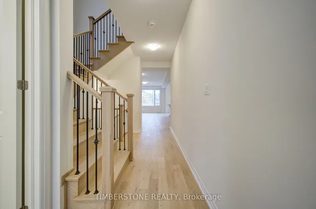 3361 Deepglade Path, Pickering 5