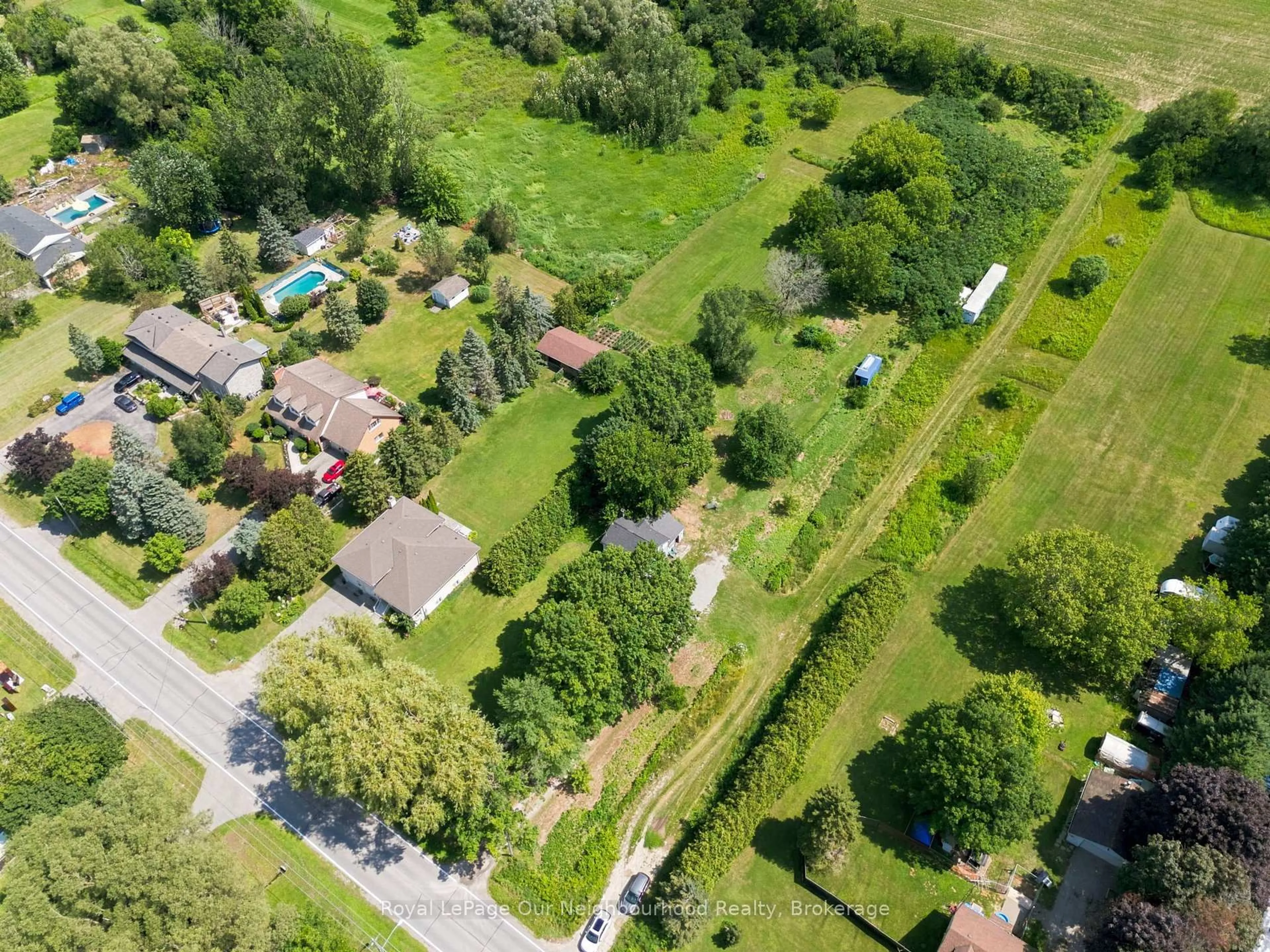 A pic from outside/outdoor area/front of a property/back of a property/a pic from drone, street for 4599 Trulls Rd, Clarington Ontario L0B 1J0