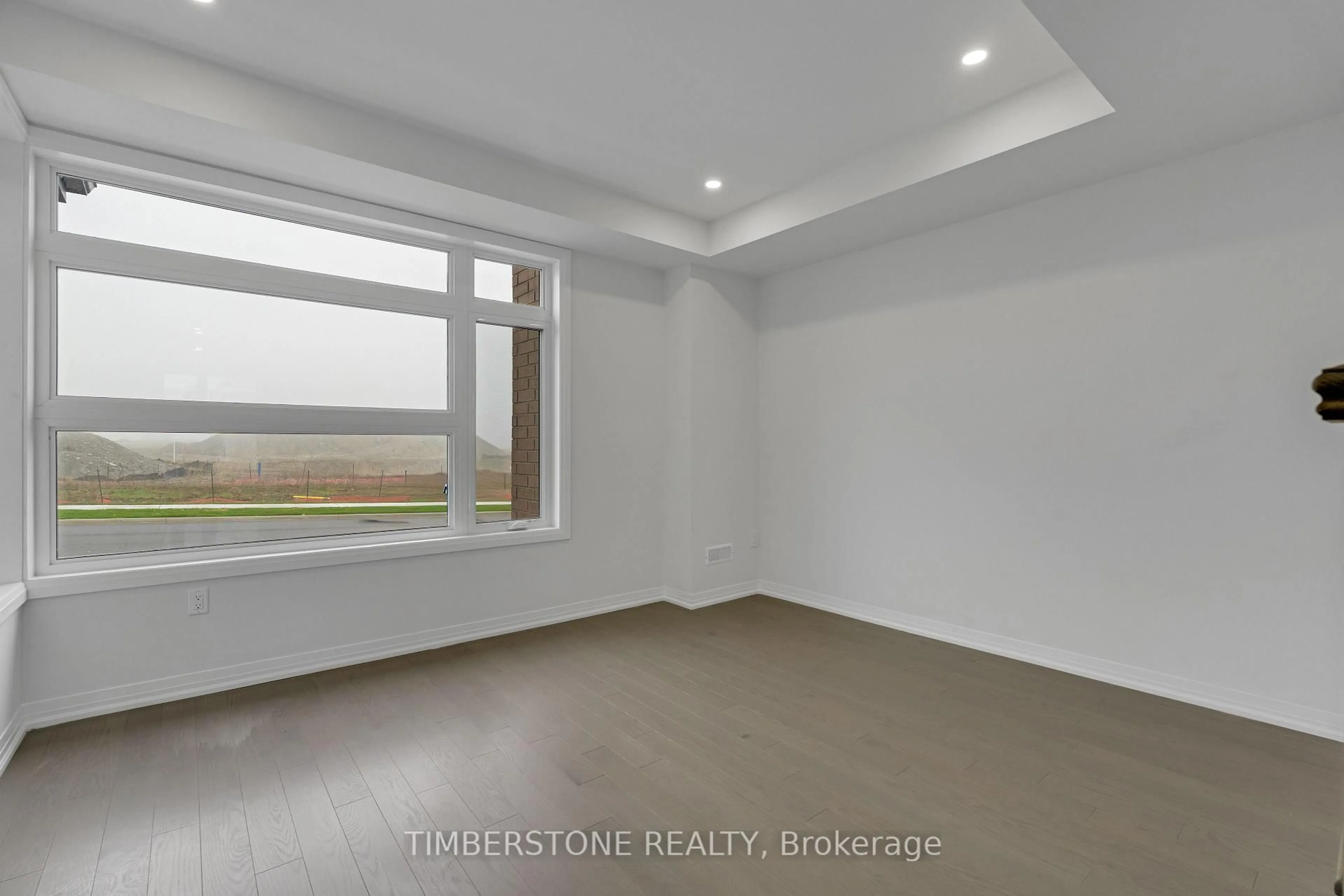 A pic of a room for 1205 Marathon Ave, Pickering Ontario L1X 0L8