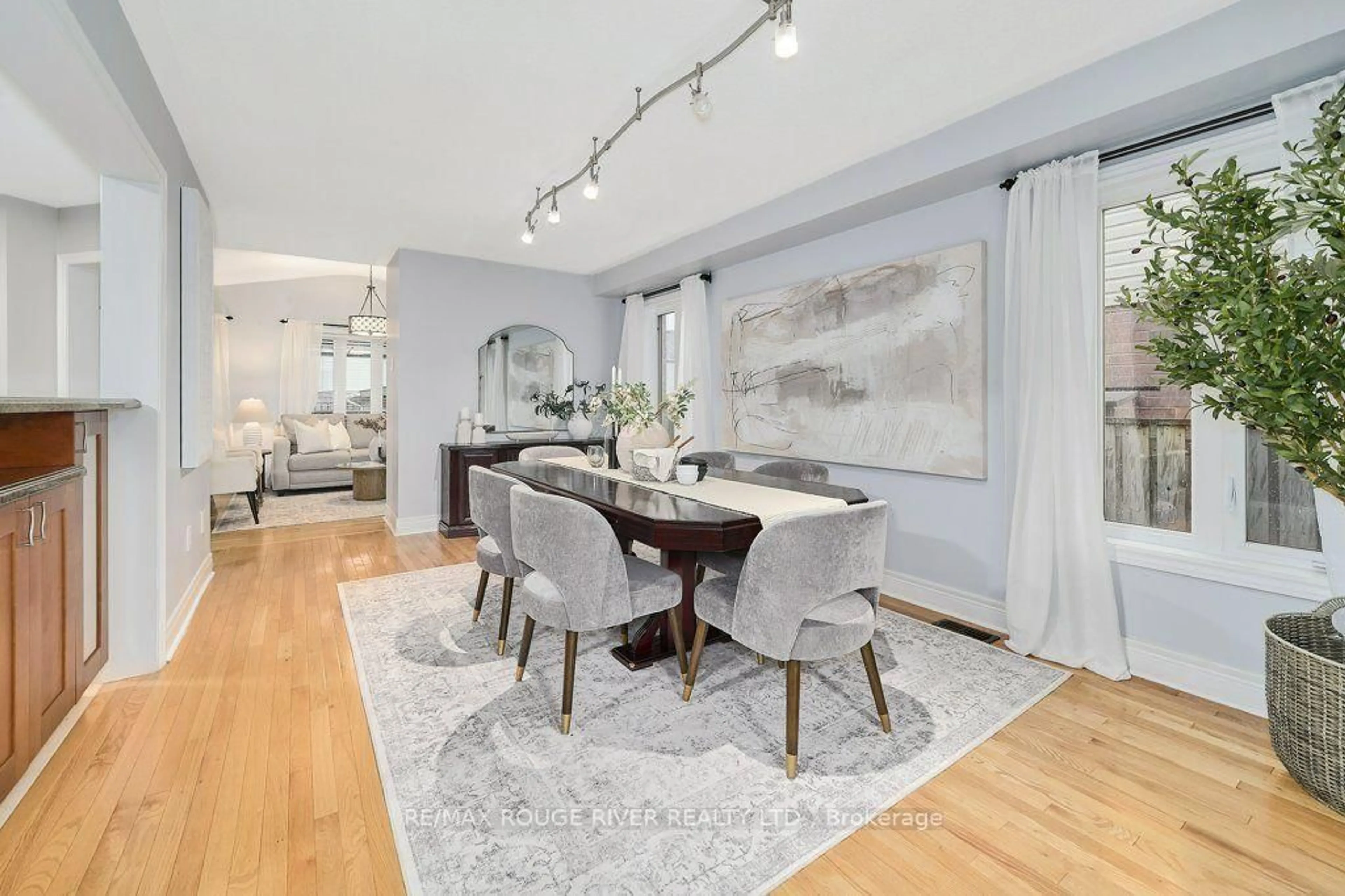 Dining room, unknown for 176 Bathgate Cres, Clarington Ontario L1E 0B5