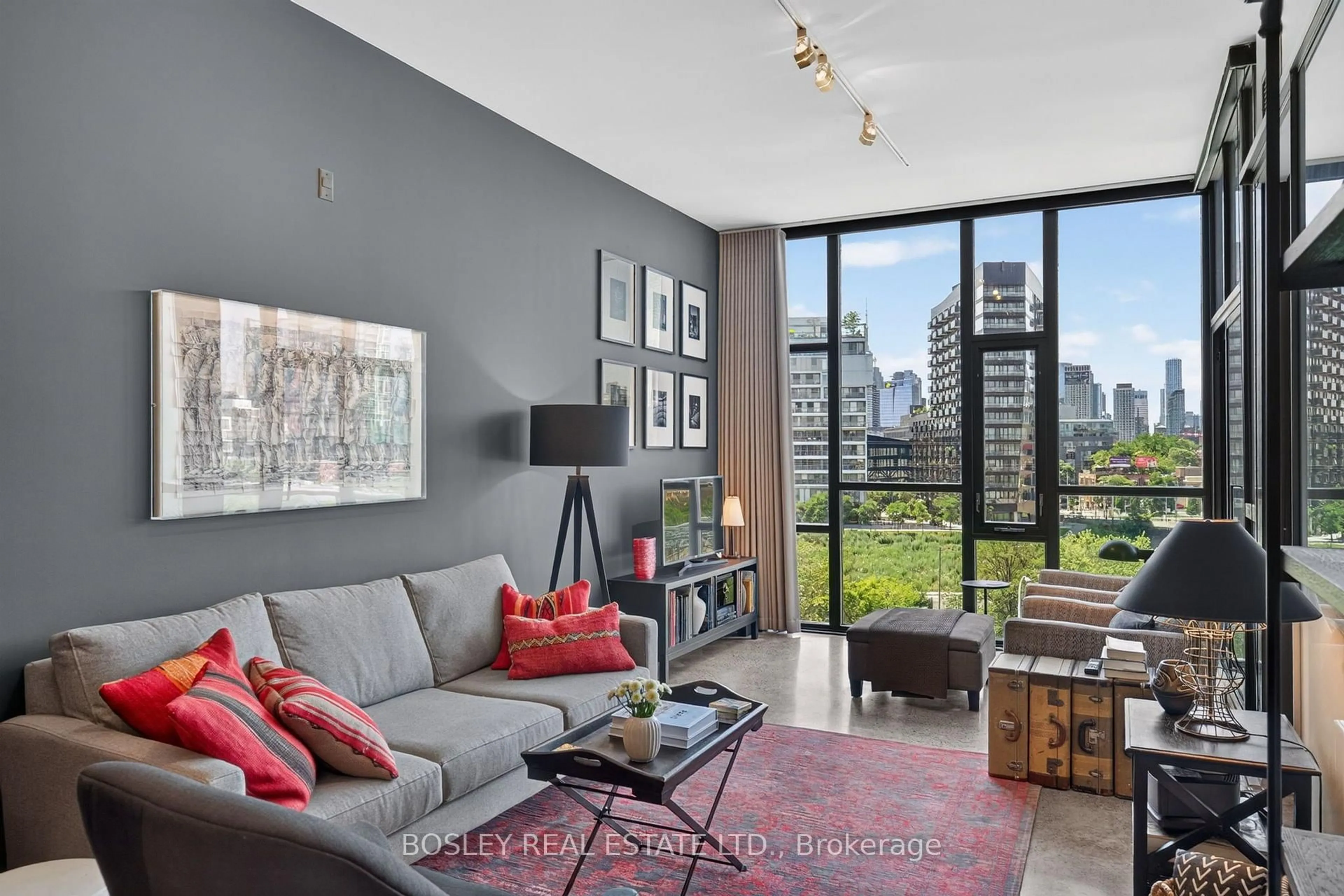 Living room with furniture, unknown for 625 Queen St #505, Toronto Ontario M4M 1G7
