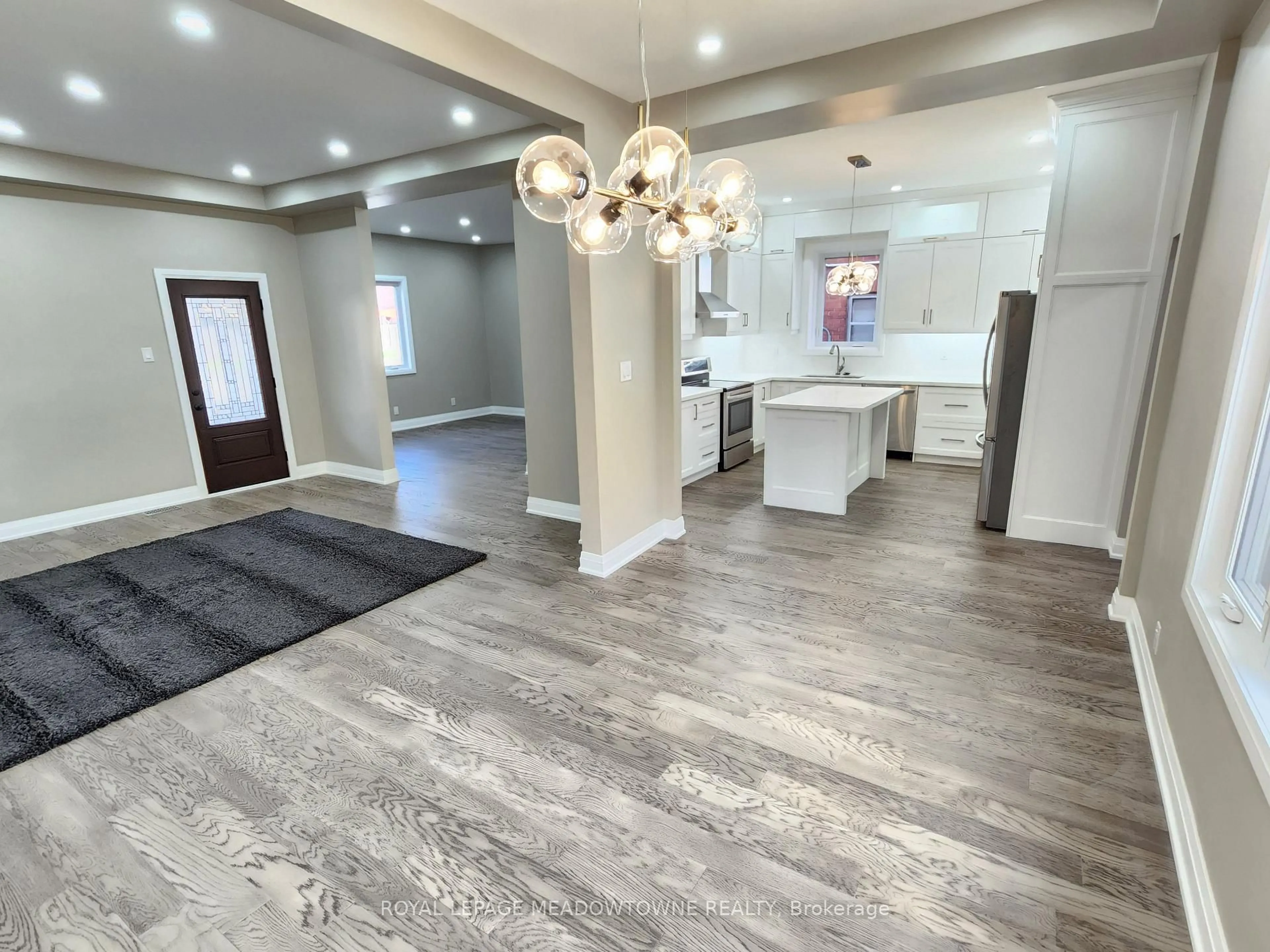Open concept kitchen, unknown for 119 Colborne St, Oshawa Ontario L1G 1M3