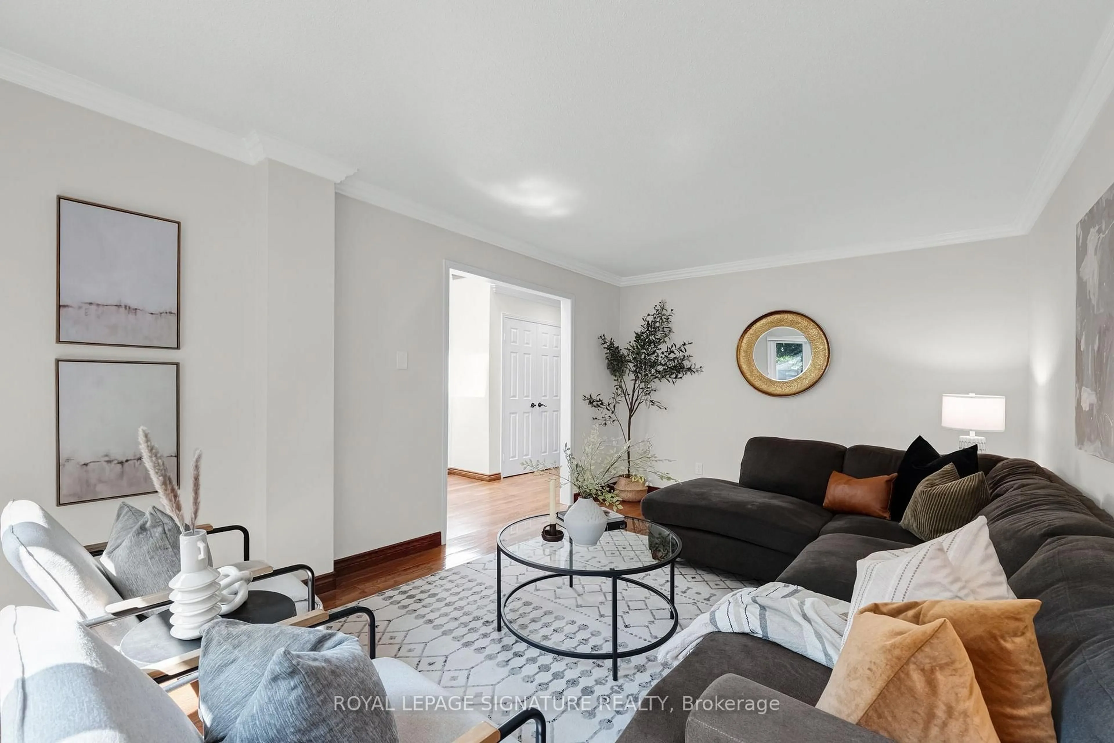 Living room with furniture, unknown for 1236 Fieldstone Circ, Pickering Ontario L1X 1B4