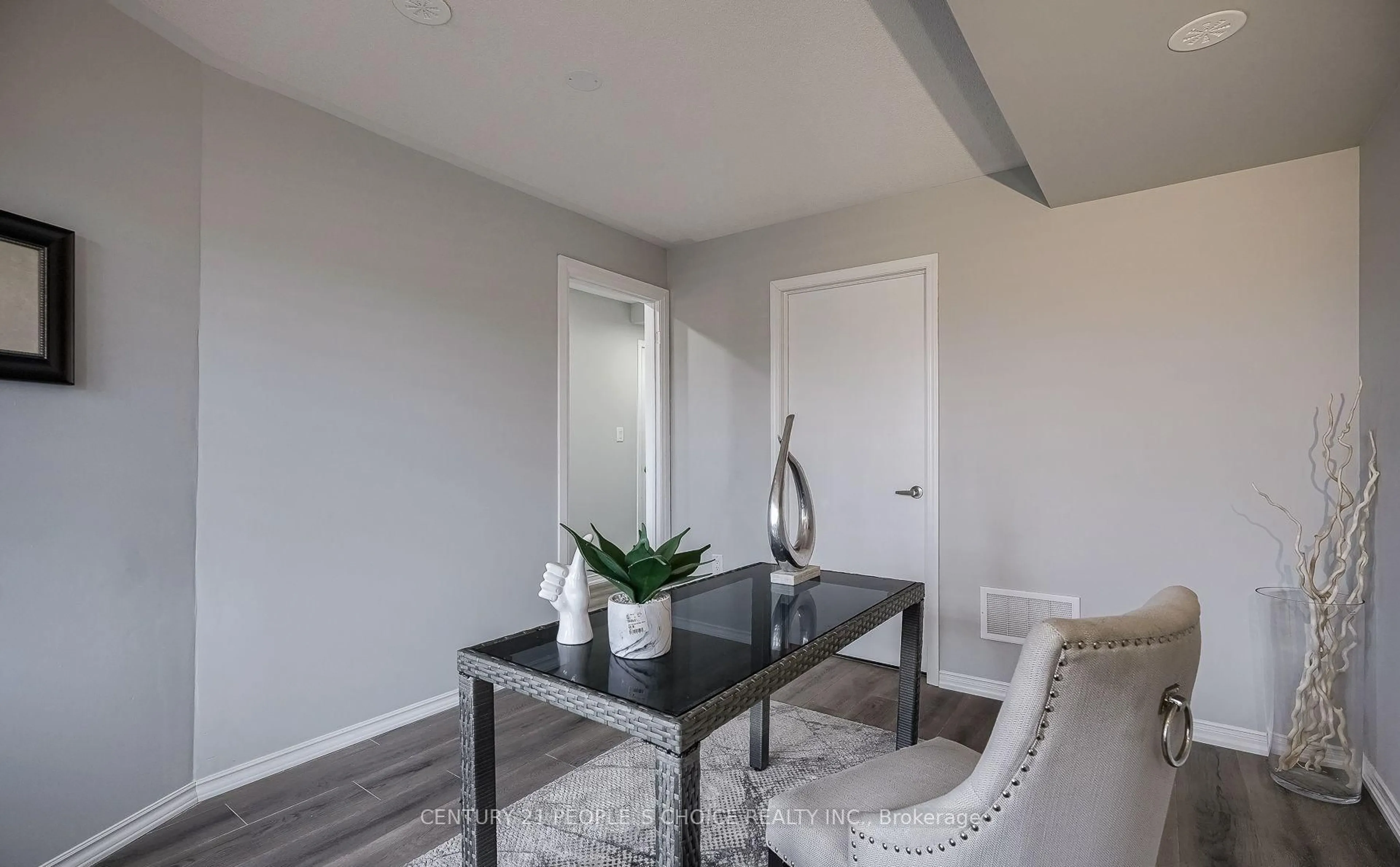 Unknown for 18 Jerome Way, Clarington Ontario L1C 3K2
