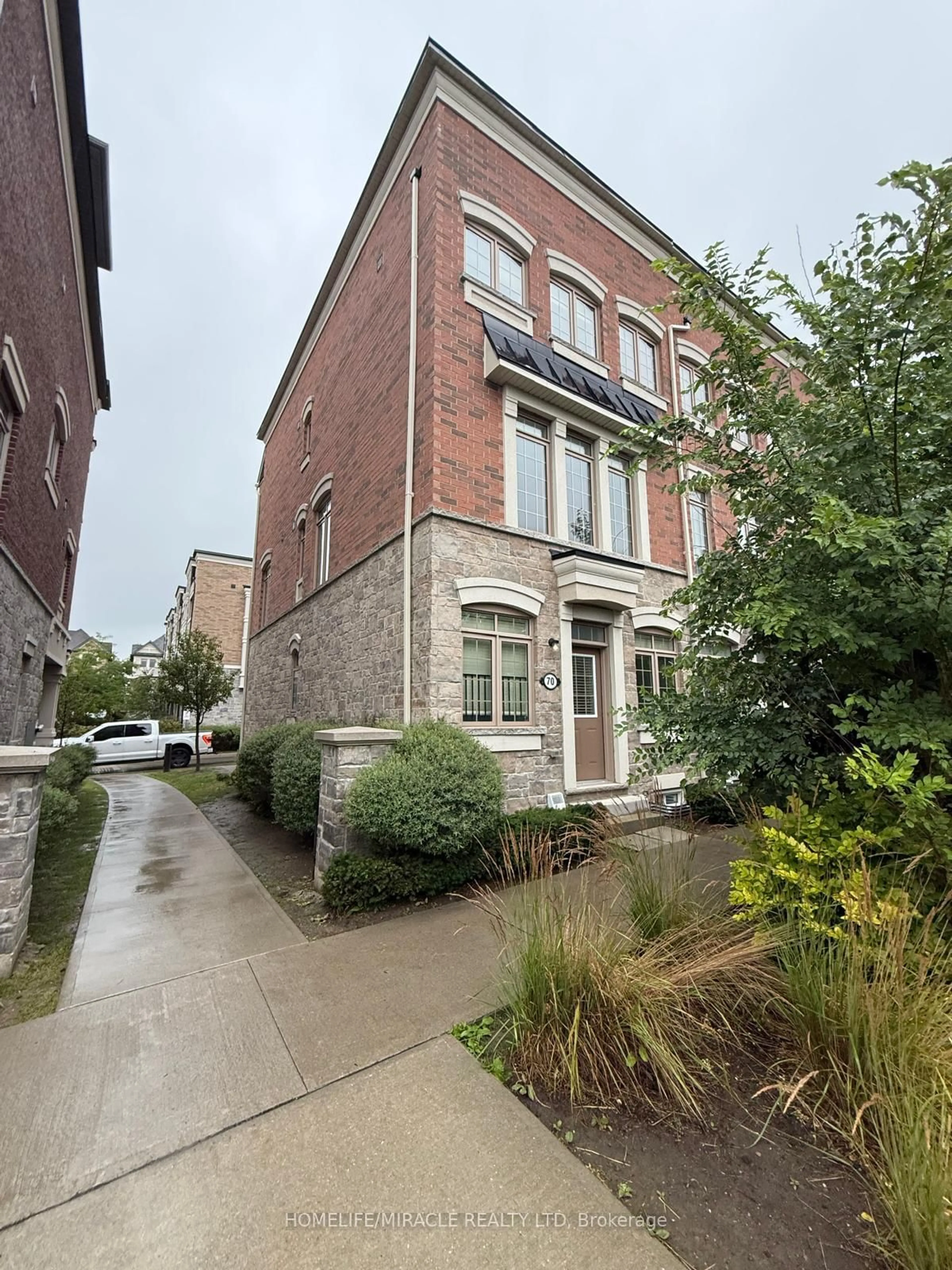Home with brick exterior material, street for 70 Harwood Ave, Ajax Ontario L1T 0P4