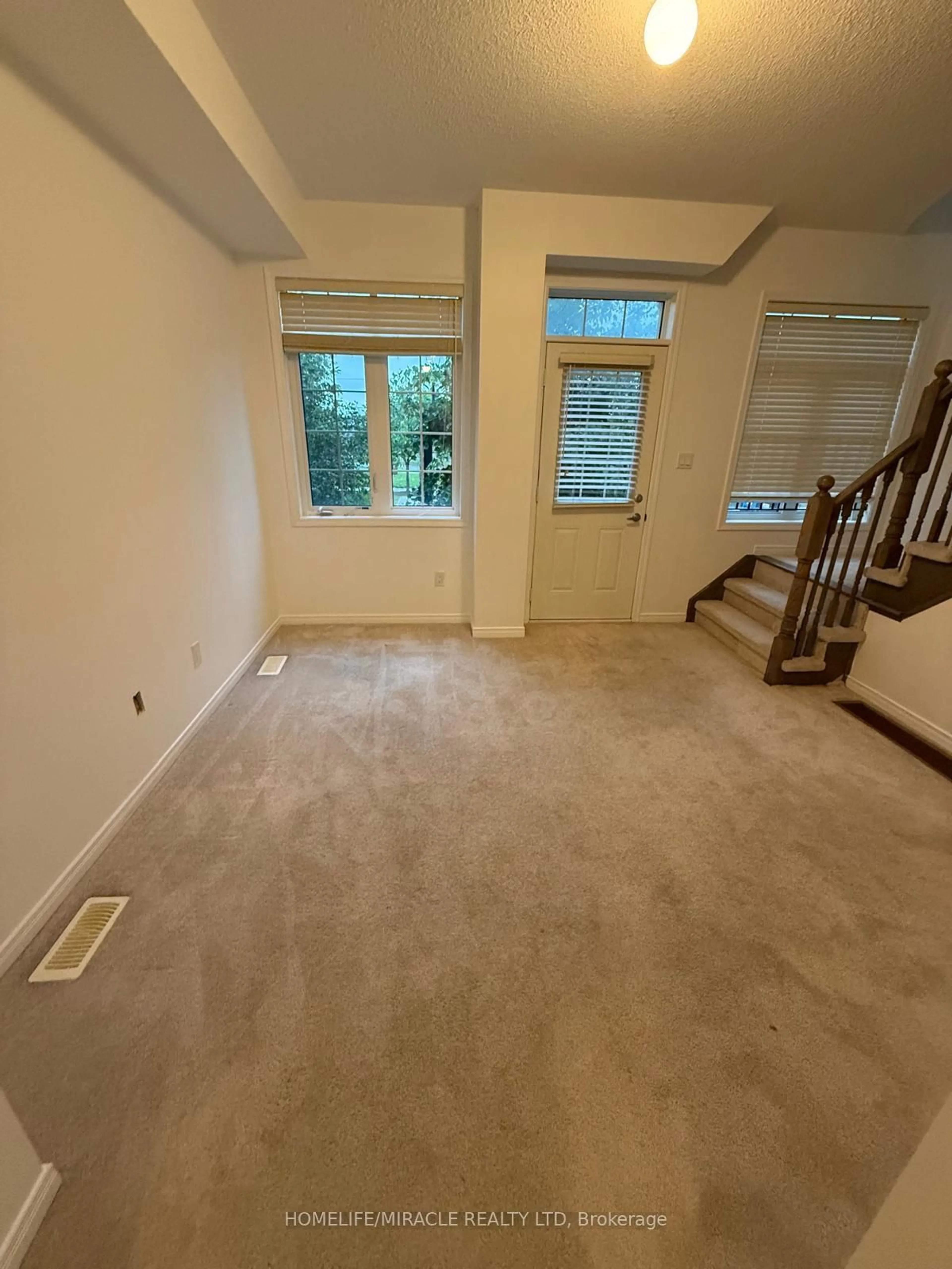 A pic of a room for 70 Harwood Ave, Ajax Ontario L1T 0P4