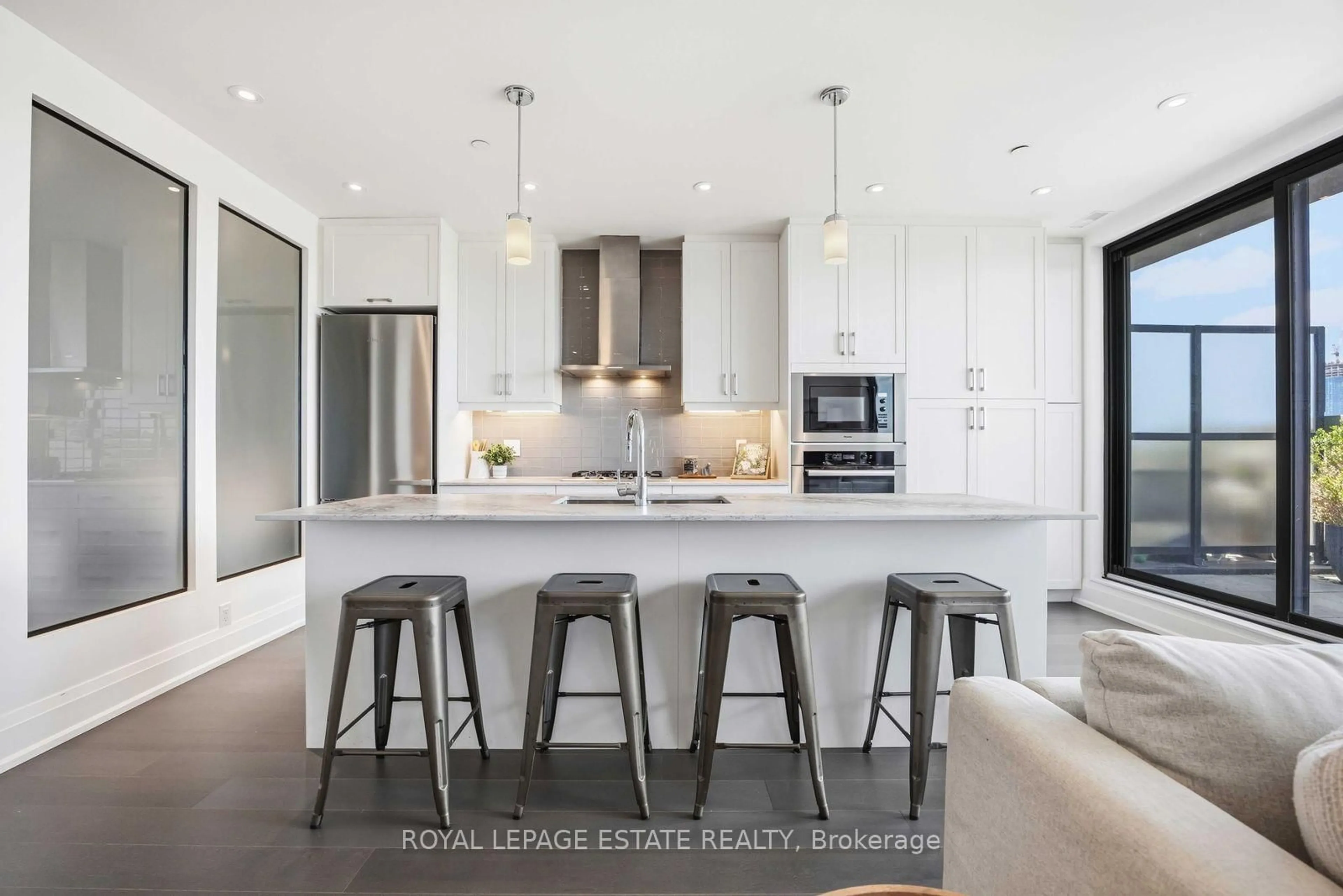 Open concept kitchen, unknown for 365 Beech Ave #511, Toronto Ontario M4E 0C2