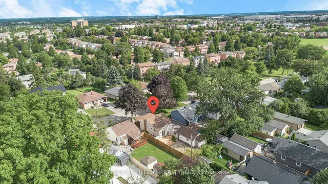 31 Elm St, Ajax 5