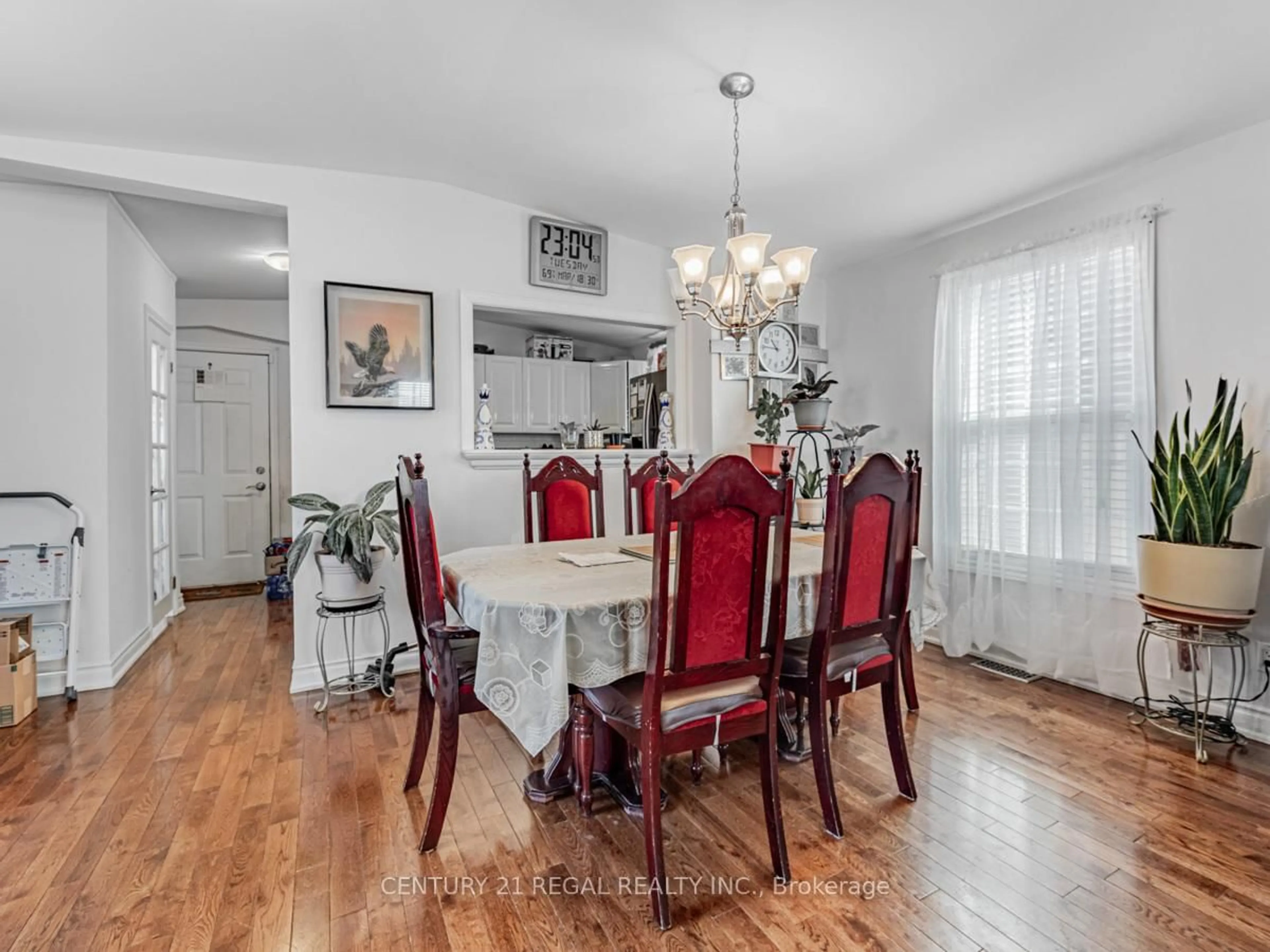 Dining room, unknown for 160 Bruce St, Oshawa Ontario L1H 1R2