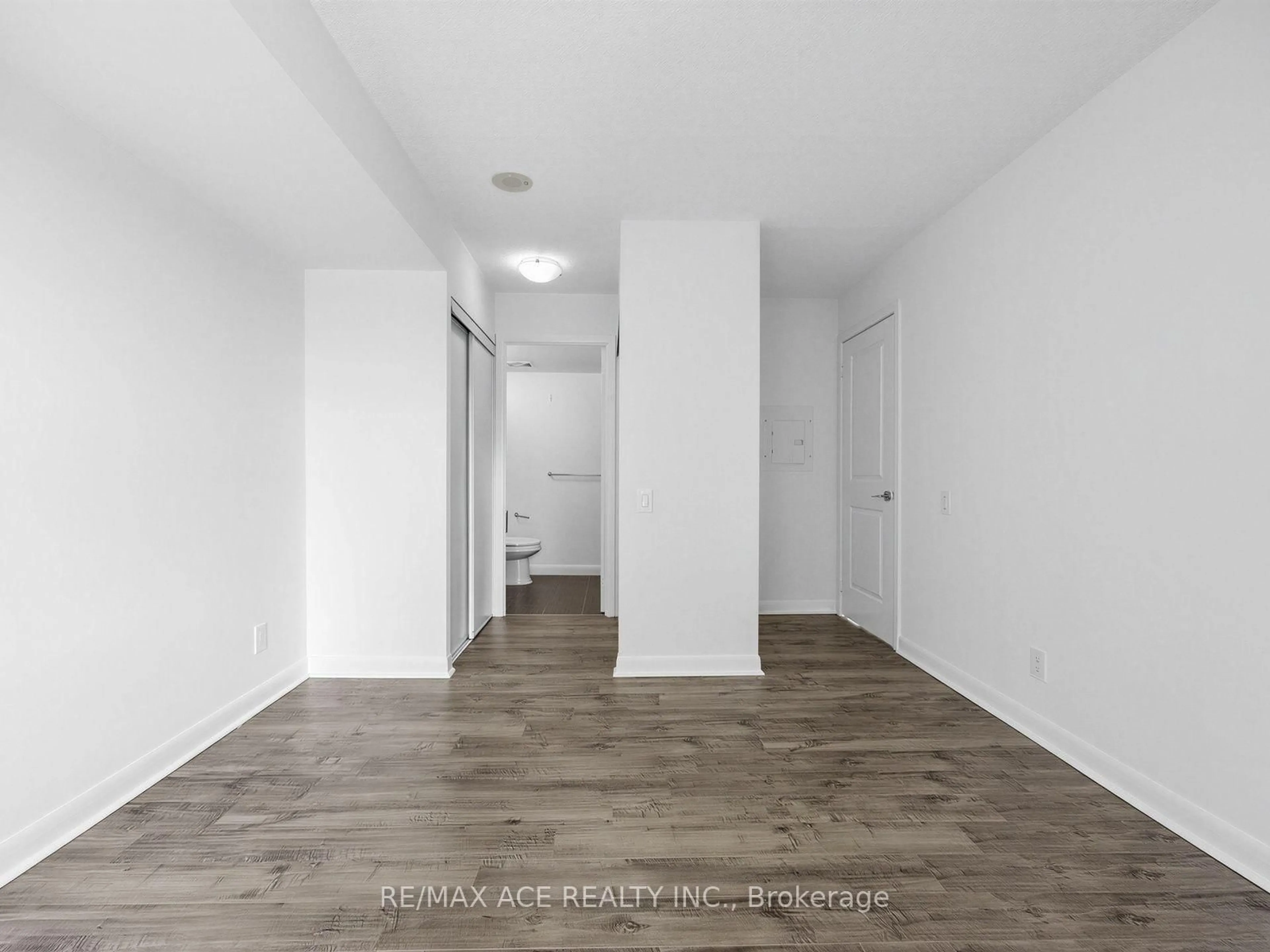 Unknown for 25 Town Centre Crt #808, Toronto Ontario M1P 0B4
