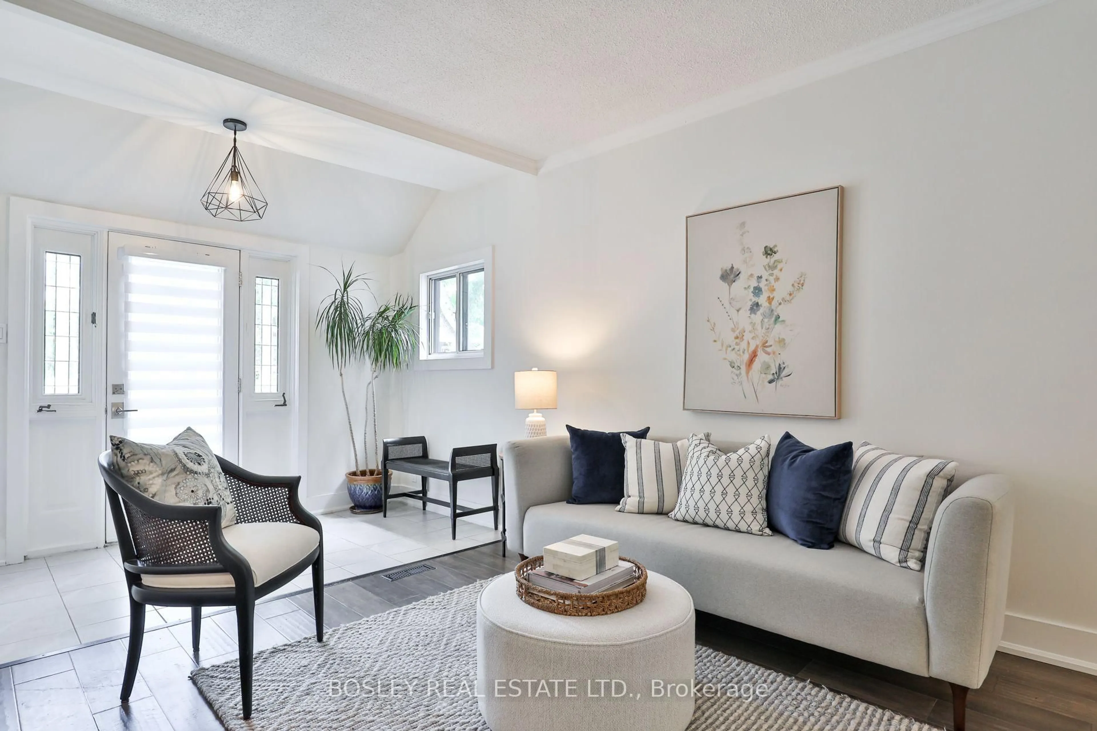 Living room with furniture, unknown for 373 Sammon Ave, Toronto Ontario M4J 2A6