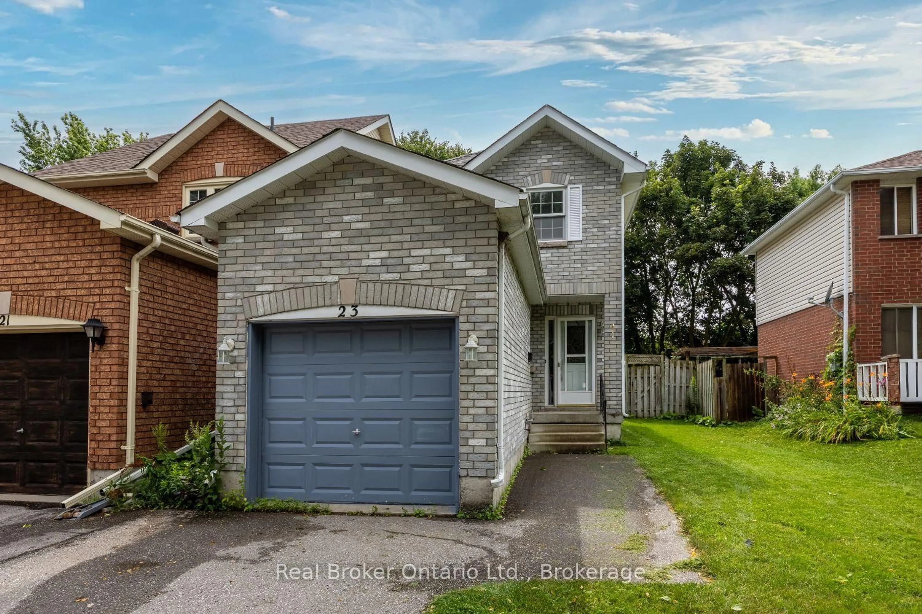 Home with brick exterior material, street for 23 Mann St, Clarington Ontario L1C 4R1
