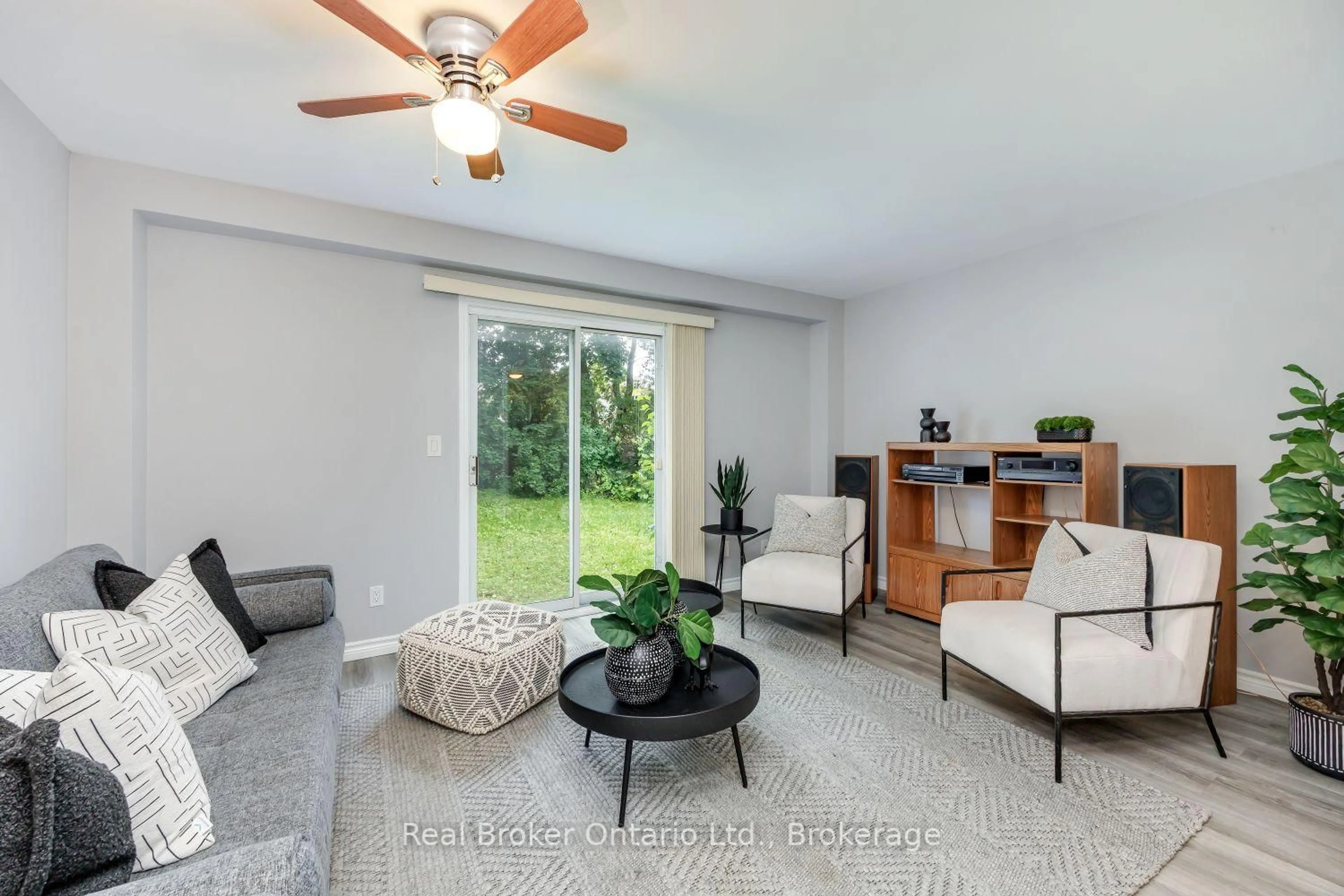 Living room with furniture, unknown for 23 Mann St, Clarington Ontario L1C 4R1