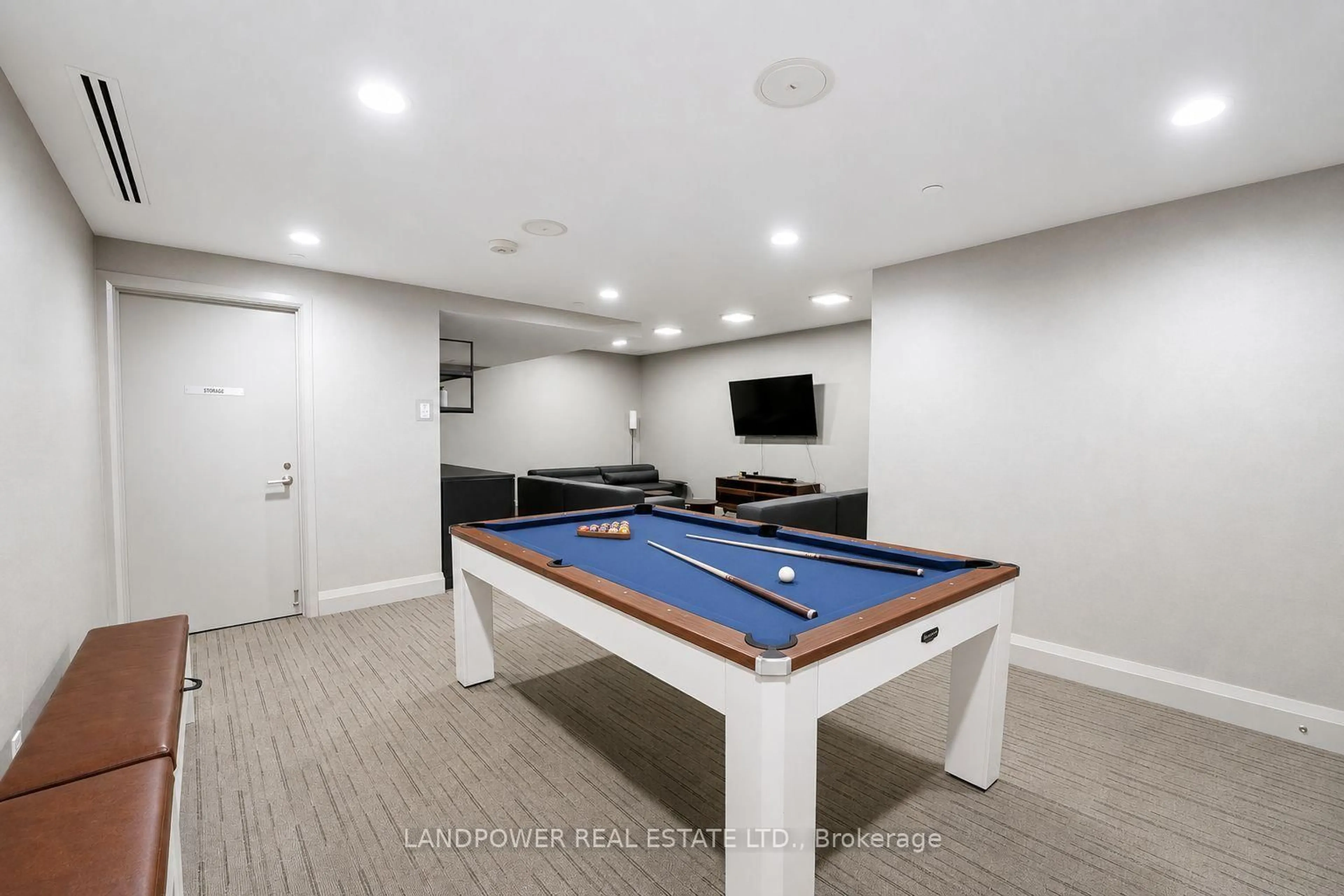 A pic of a room for 8 Trent Ave #824, Toronto Ontario M4C 5C6