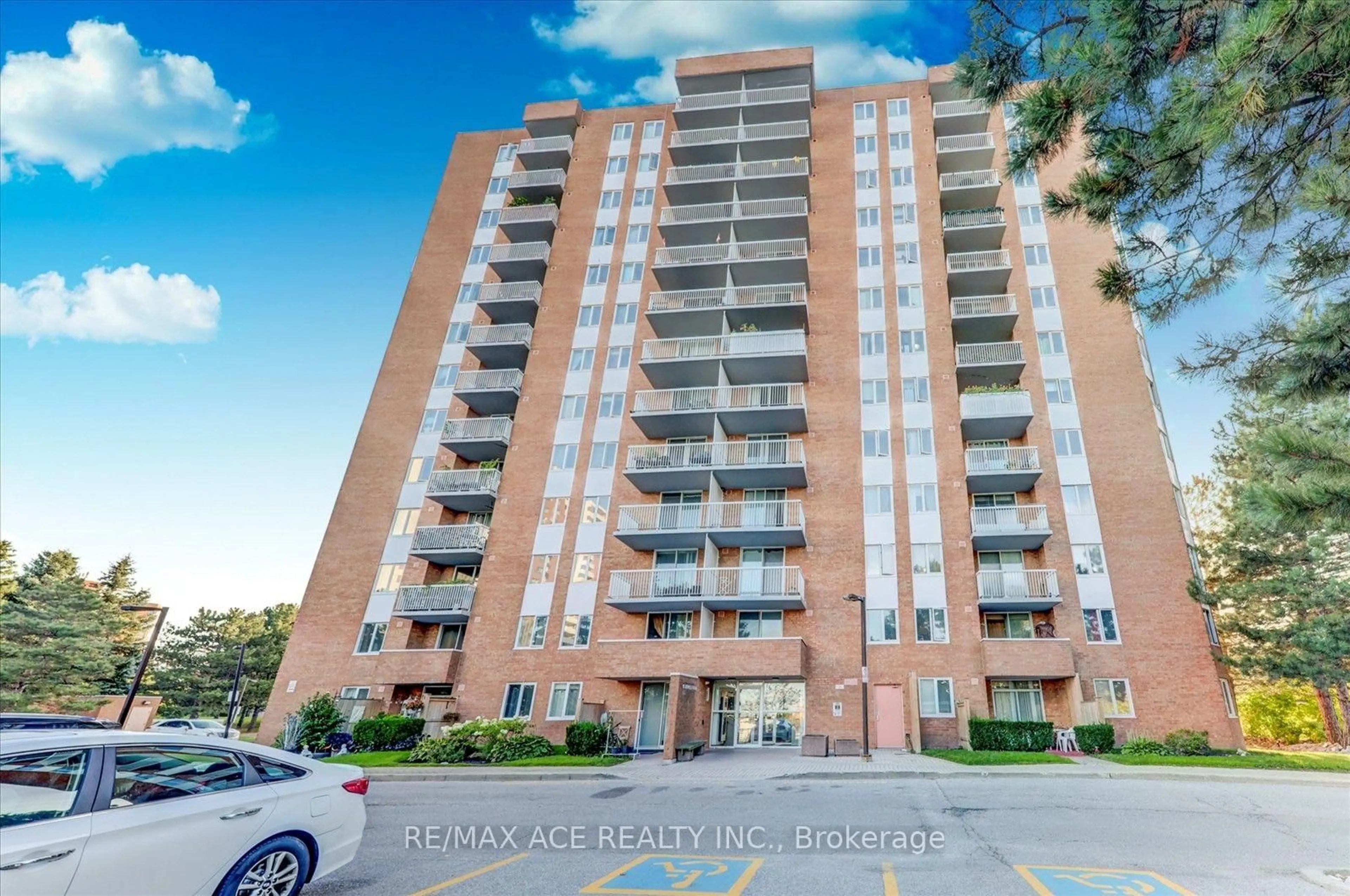 Unknown for 15 Sewells Rd #201, Toronto Ontario M1B 3V7