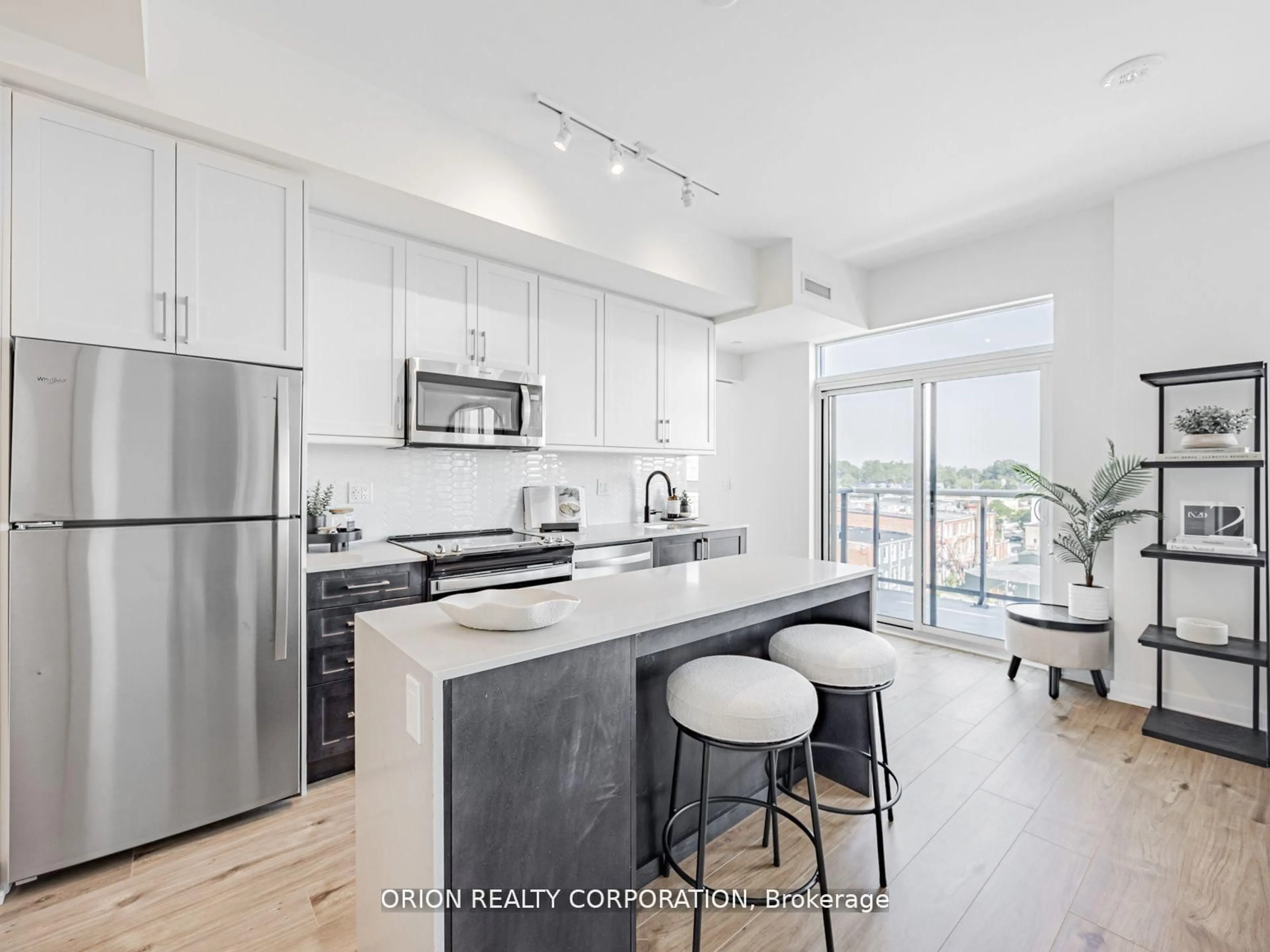 Open concept kitchen, unknown for 201 Brock St #502, Whitby Ontario L1N 4K2