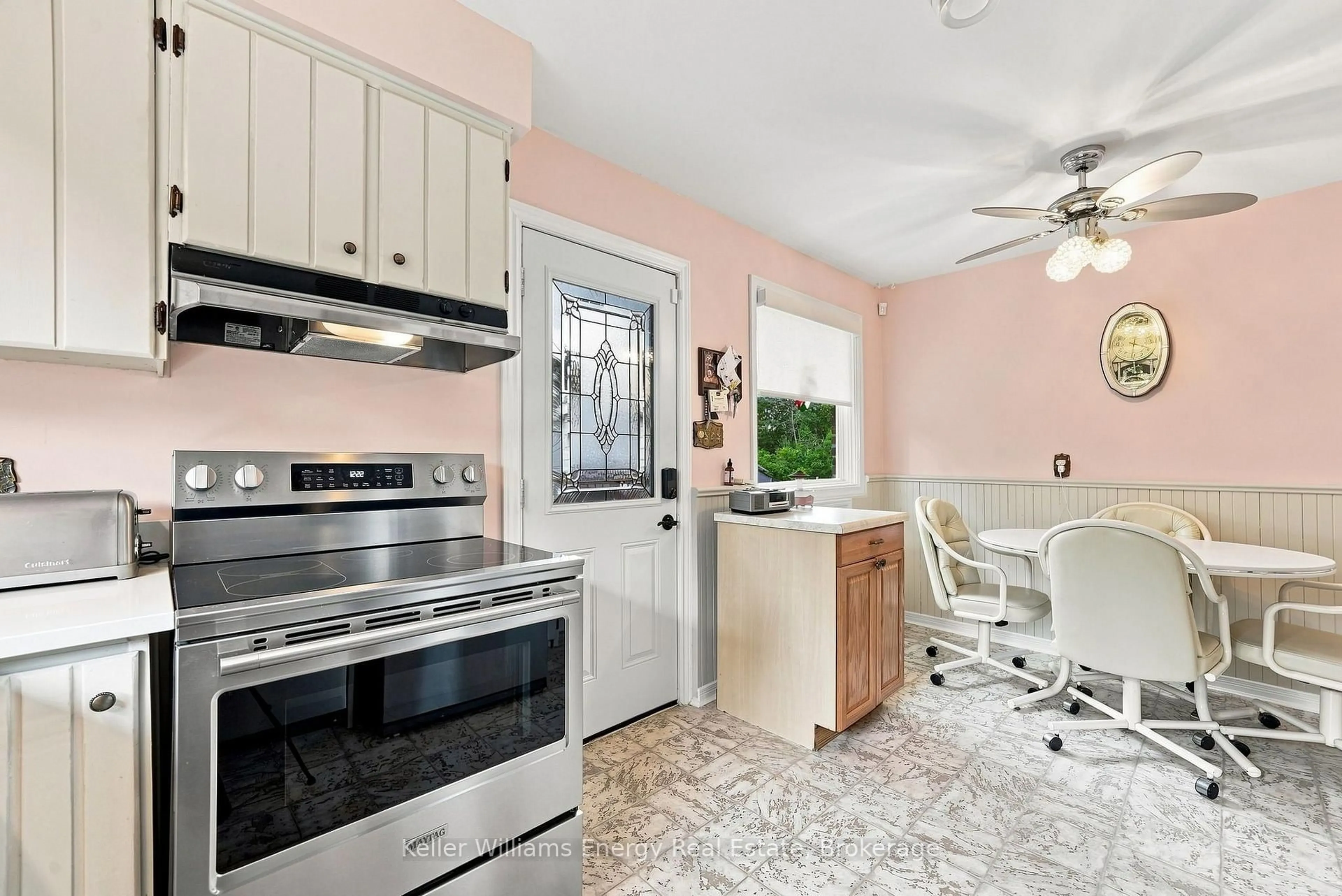 Unknown for 510 Charrington Ave, Oshawa Ontario L1G 7L8