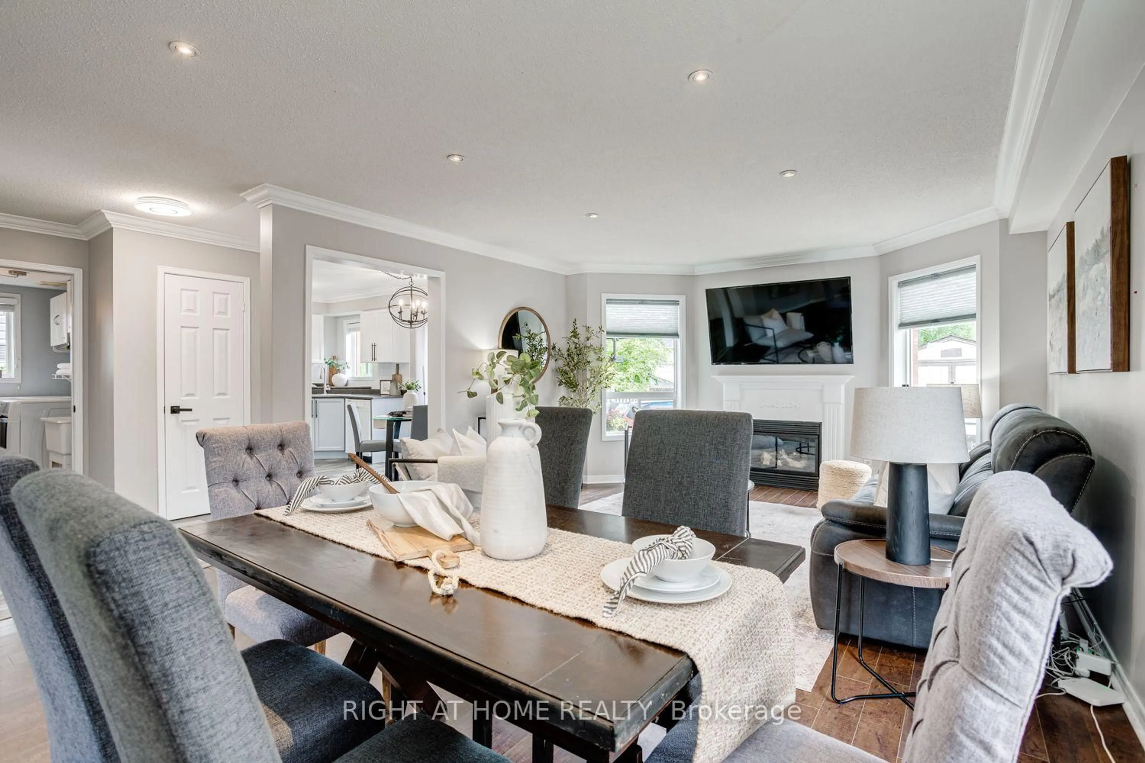 Unknown for 104 Calwell Dr, Scugog Ontario L9L 1T7