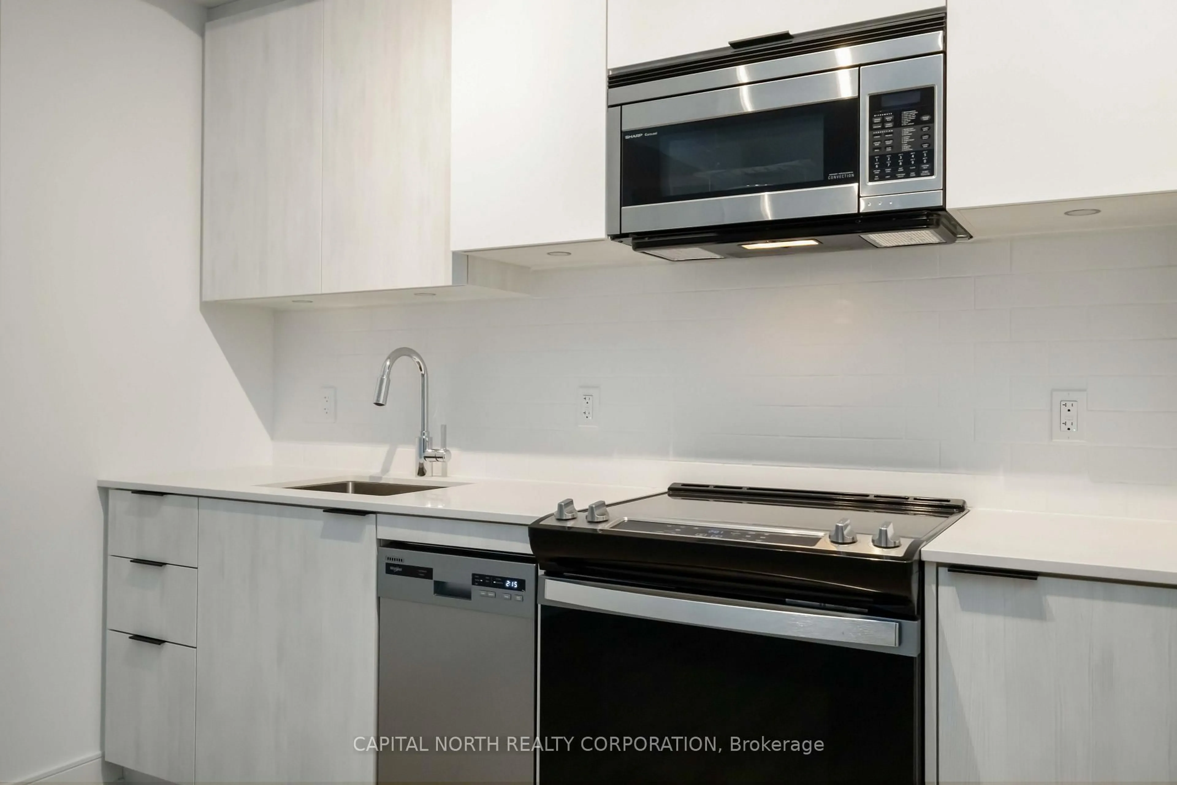 Standard kitchen, unknown for 1350 Ellesmere Rd #527, Toronto Ontario M1P 0G6