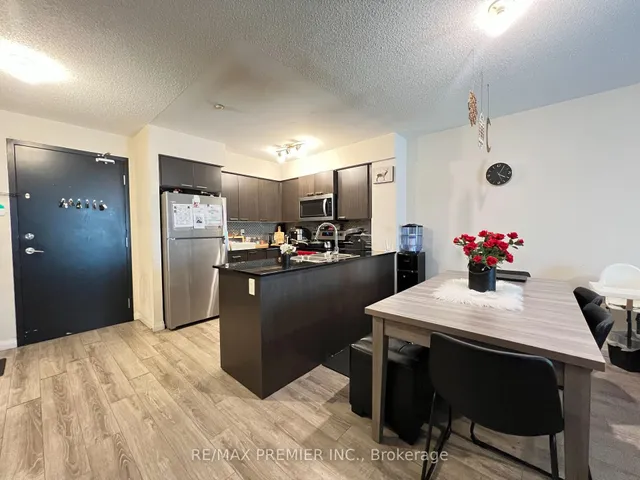 2150 Lawrence Ave #PH12, Toronto 2