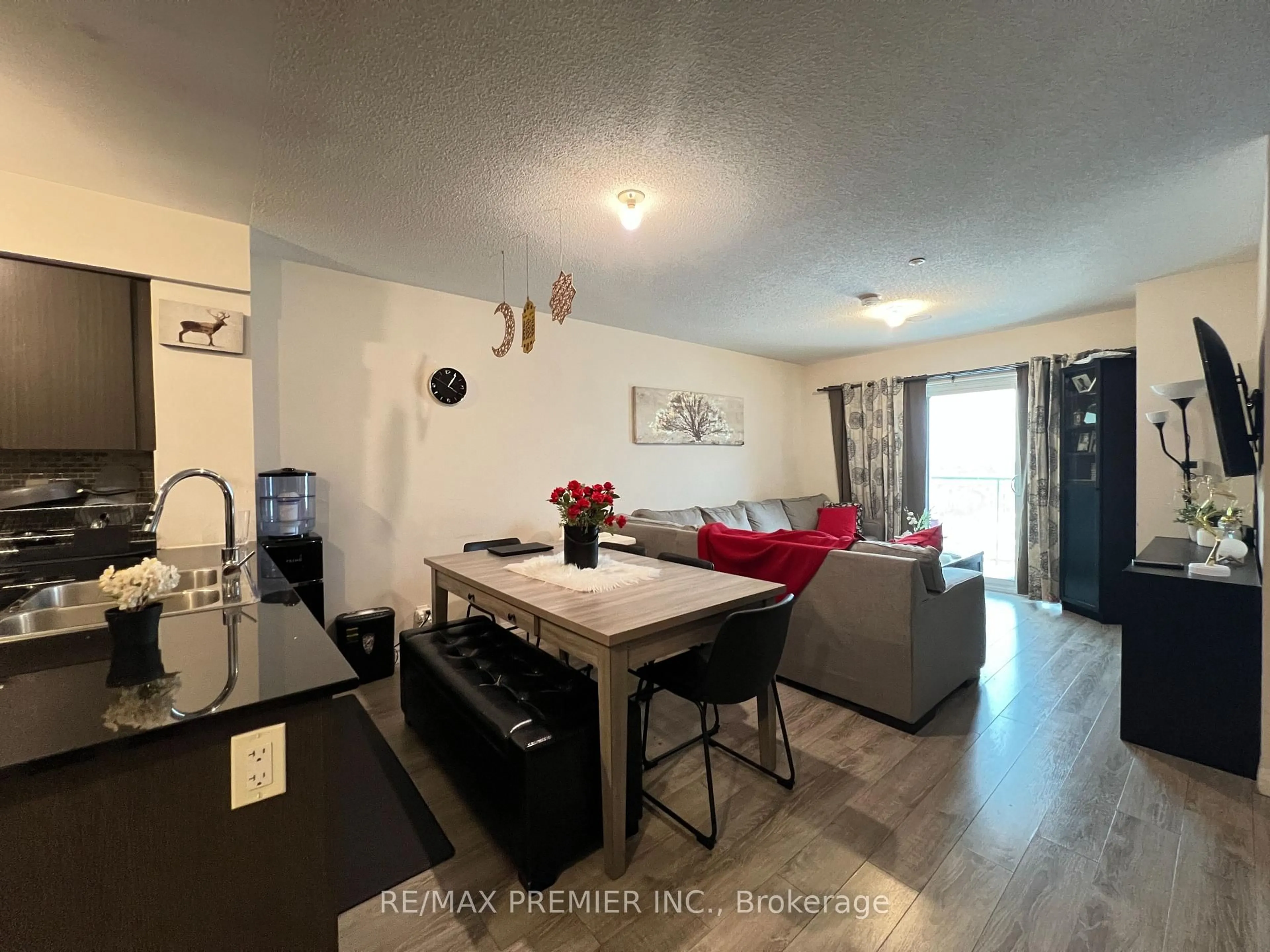A pic of a room for 2150 Lawrence Ave #PH12, Toronto Ontario M1R 3A7