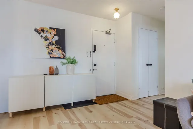 100 Dundalk Dr #1006, Toronto 2