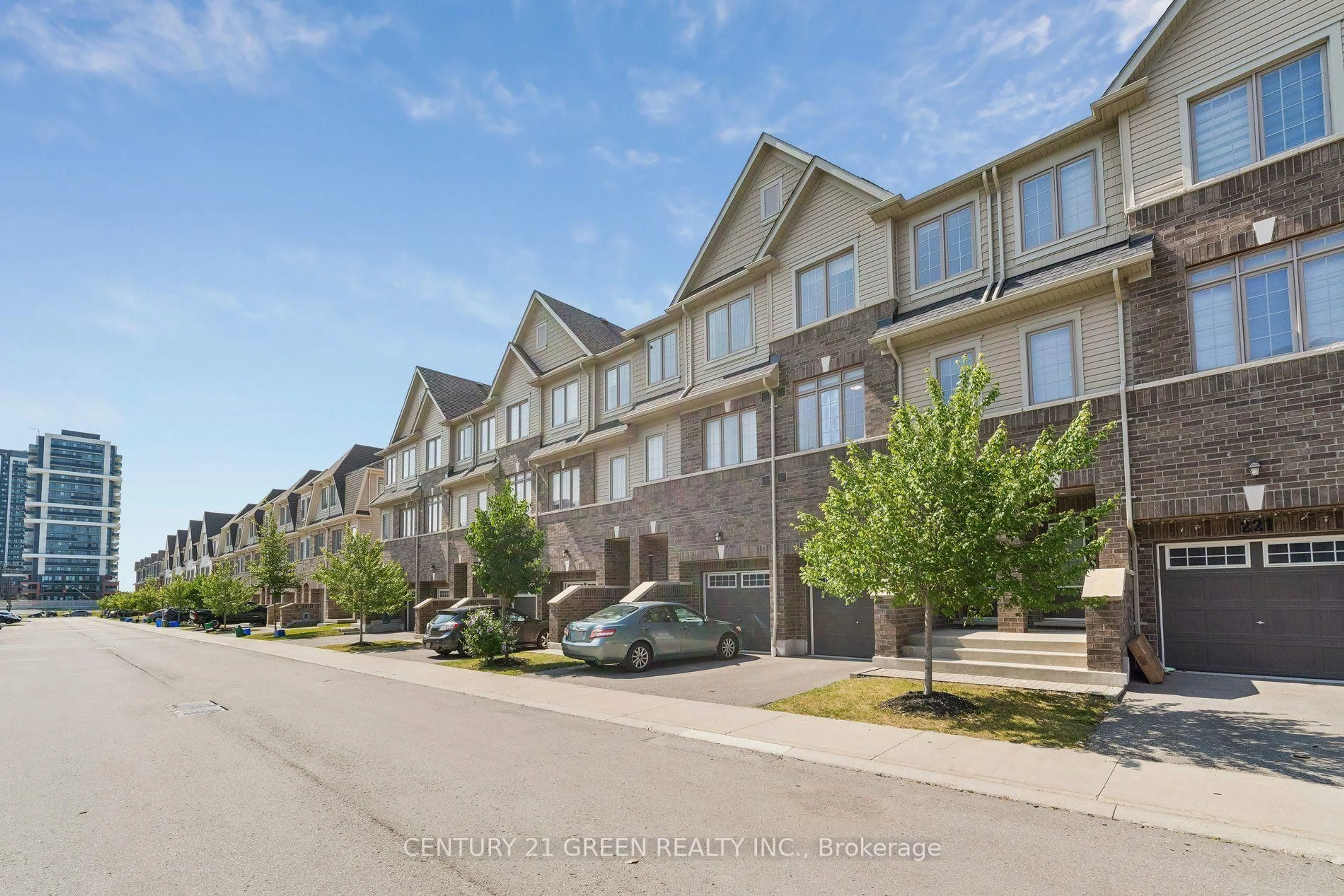 Unknown for 223 Danzatore Path, Oshawa Ontario L1L 0P9