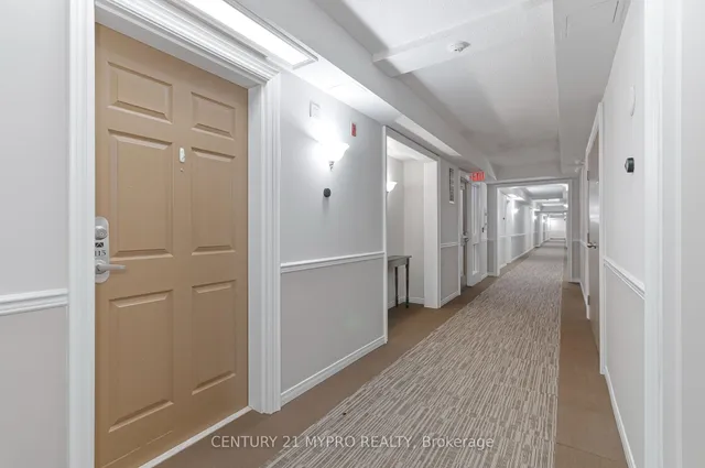 61 Clarington Blvd #113, Clarington 4