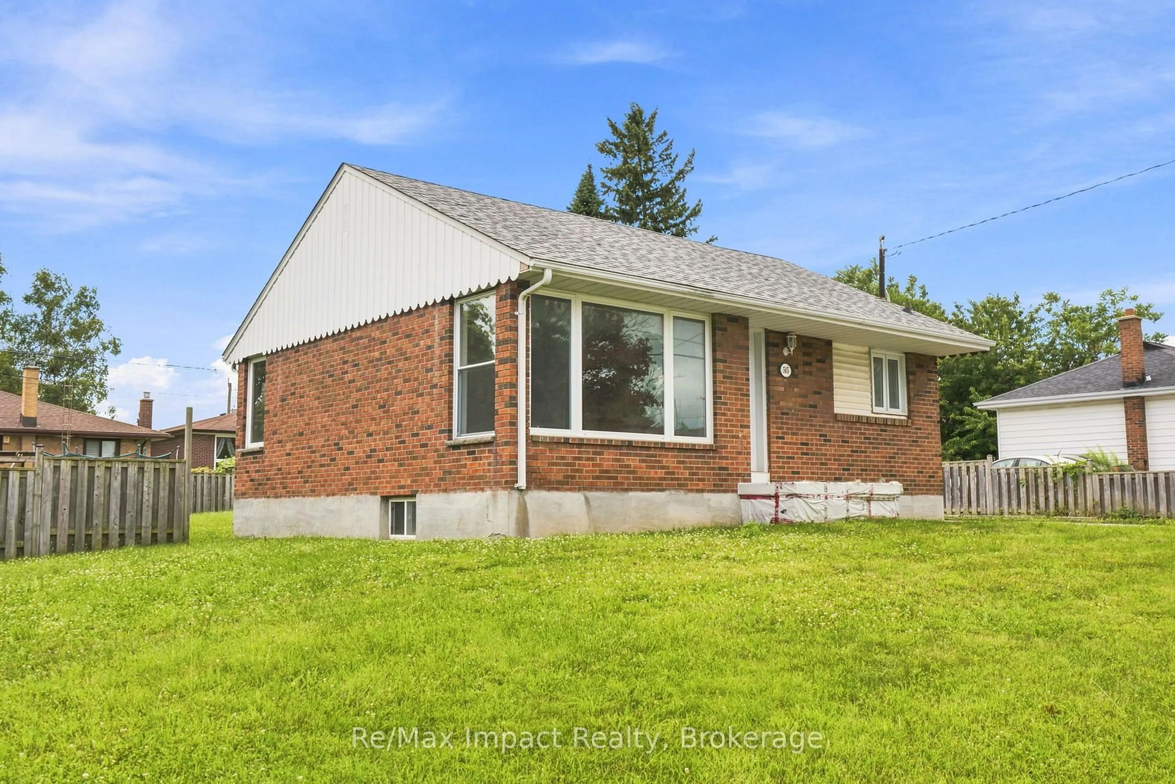 Home with brick exterior material, street for 505 Annapolis Ave, Oshawa Ontario L1J 2Y8
