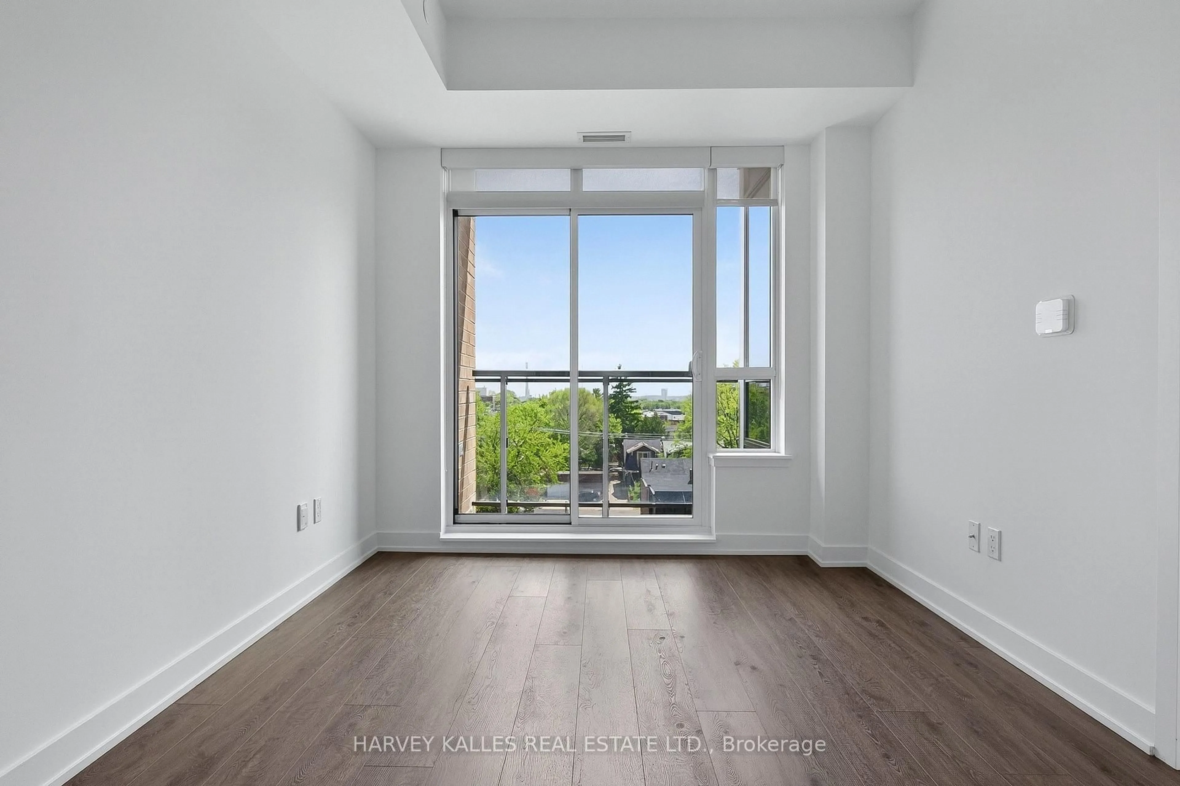 A pic of a room for 630 Greenwood Ave #503, Toronto Ontario M4J 0A8