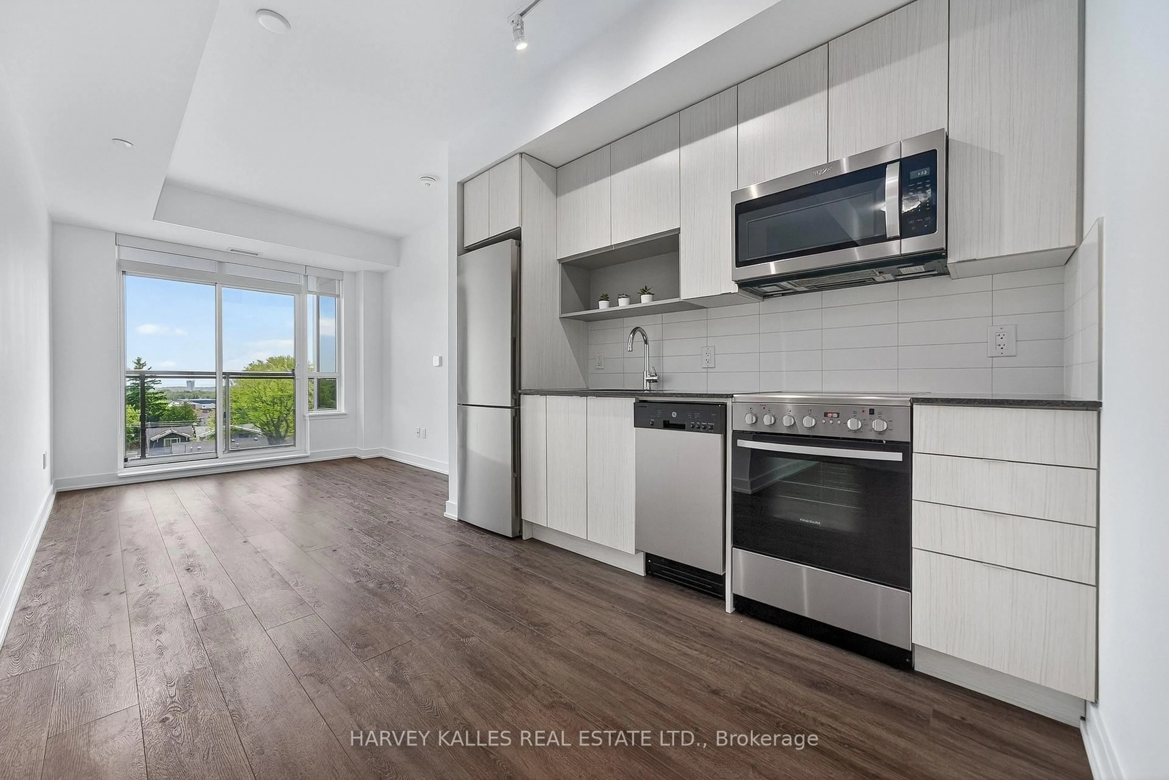 Open concept kitchen, unknown for 630 Greenwood Ave #503, Toronto Ontario M4J 0A8