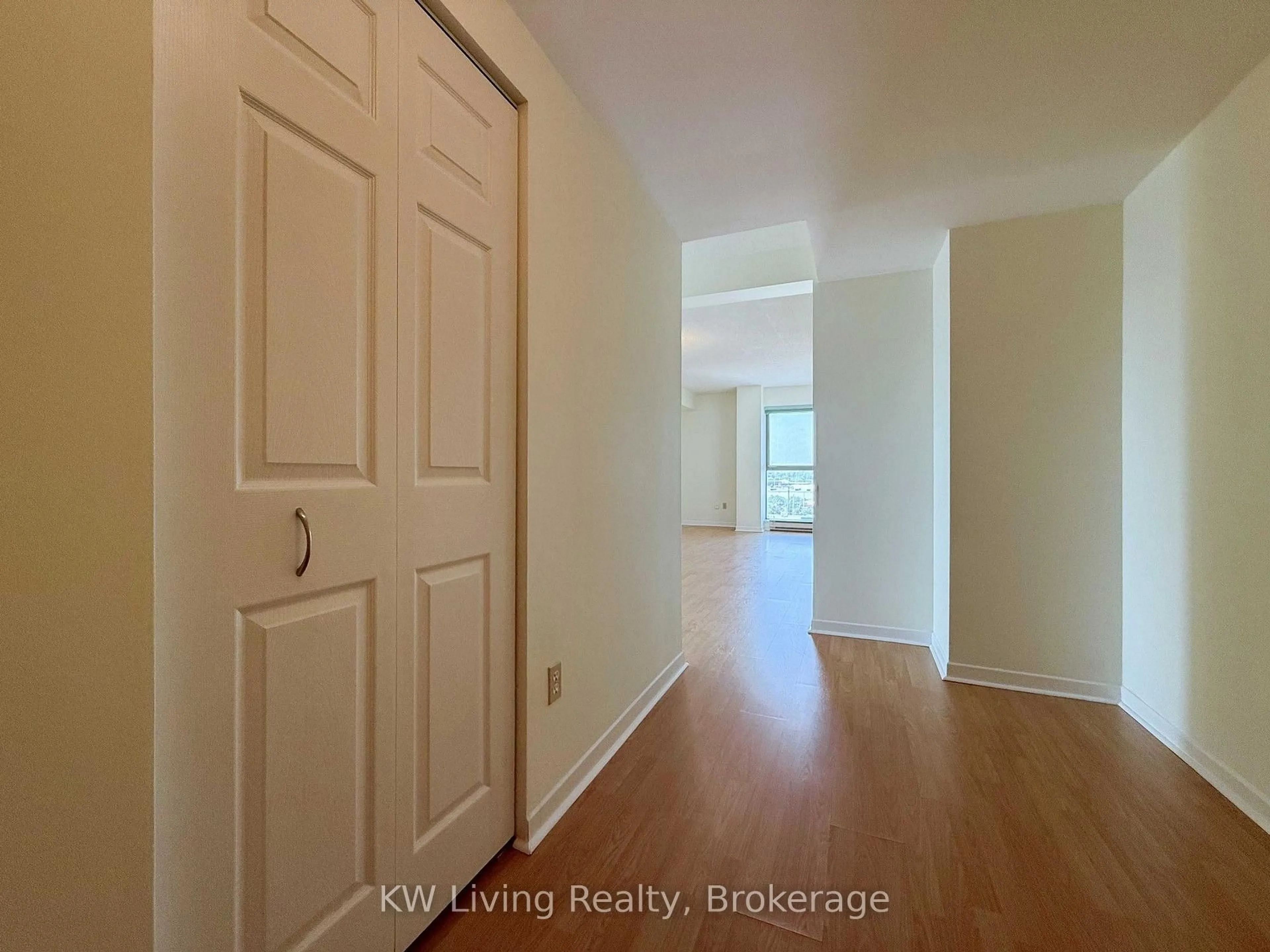 Unknown for 39 Kimbercroft Crt #718, Toronto Ontario M1S 5B5