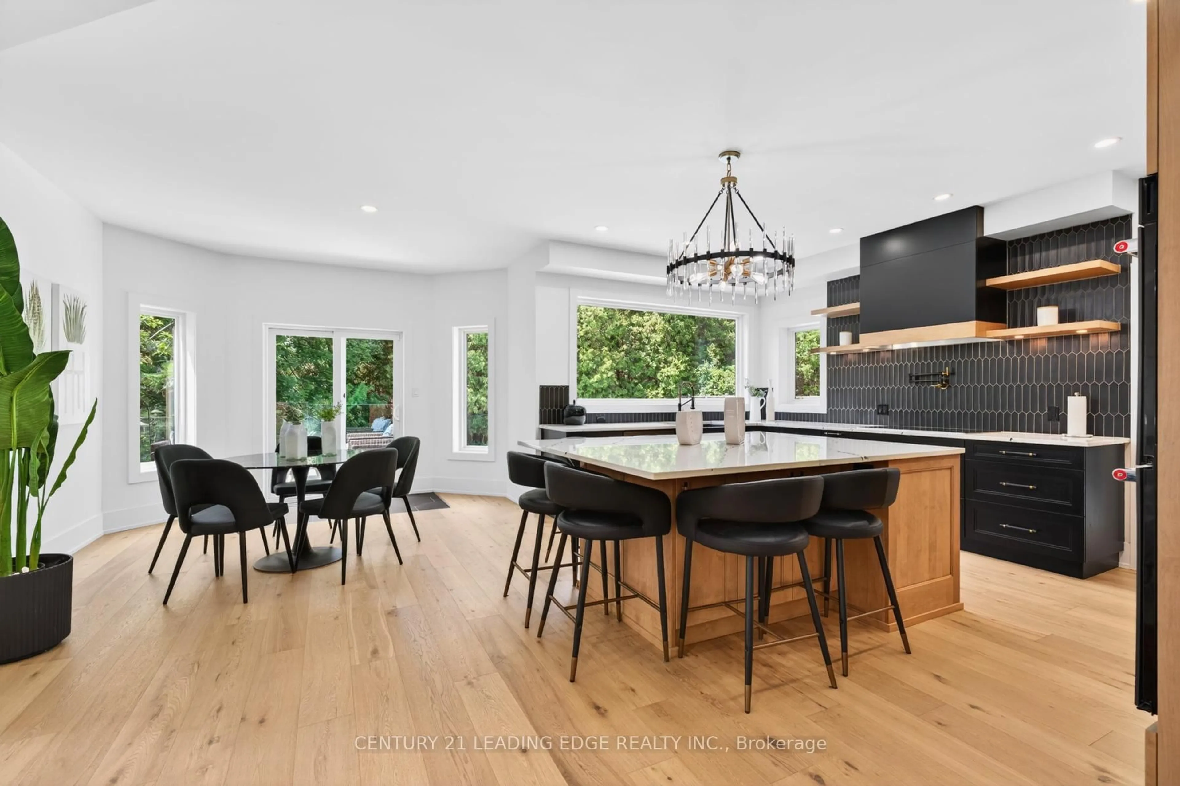 Open concept kitchen, unknown for 94 Roberson Dr, Ajax Ontario L1T 3Z6