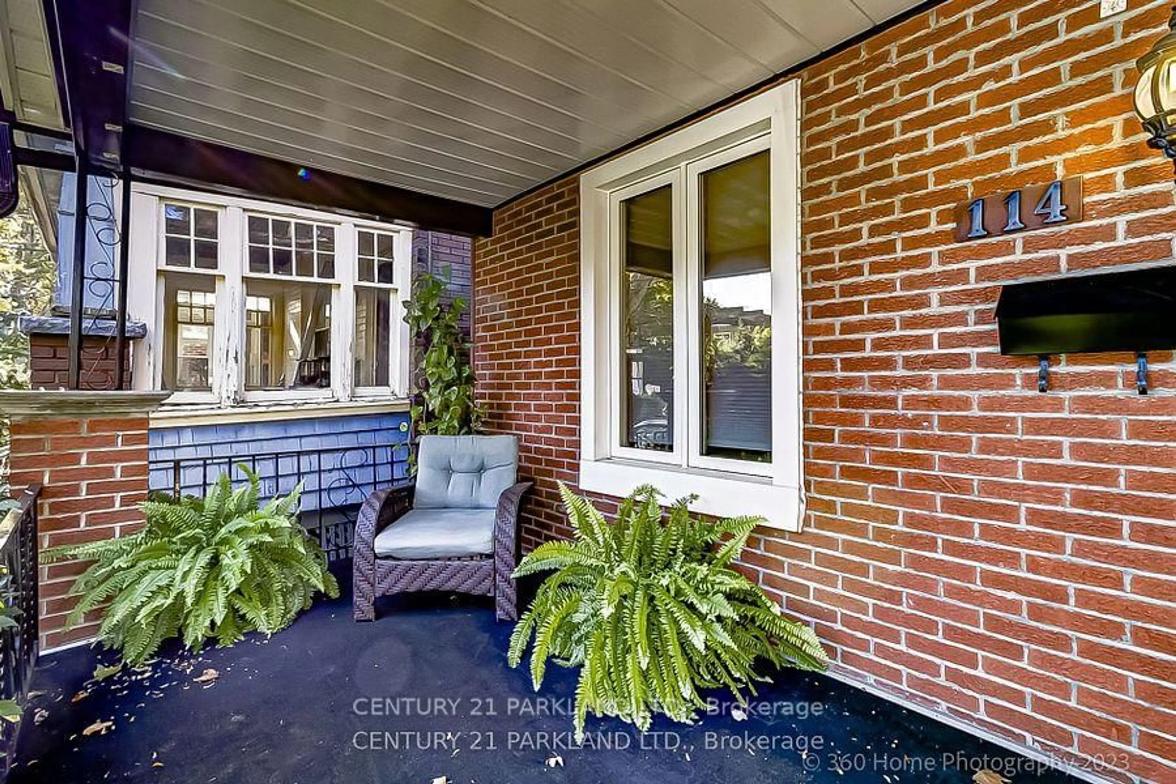 Unknown for 114 Eaton Ave, Toronto Ontario M4J 2Z7