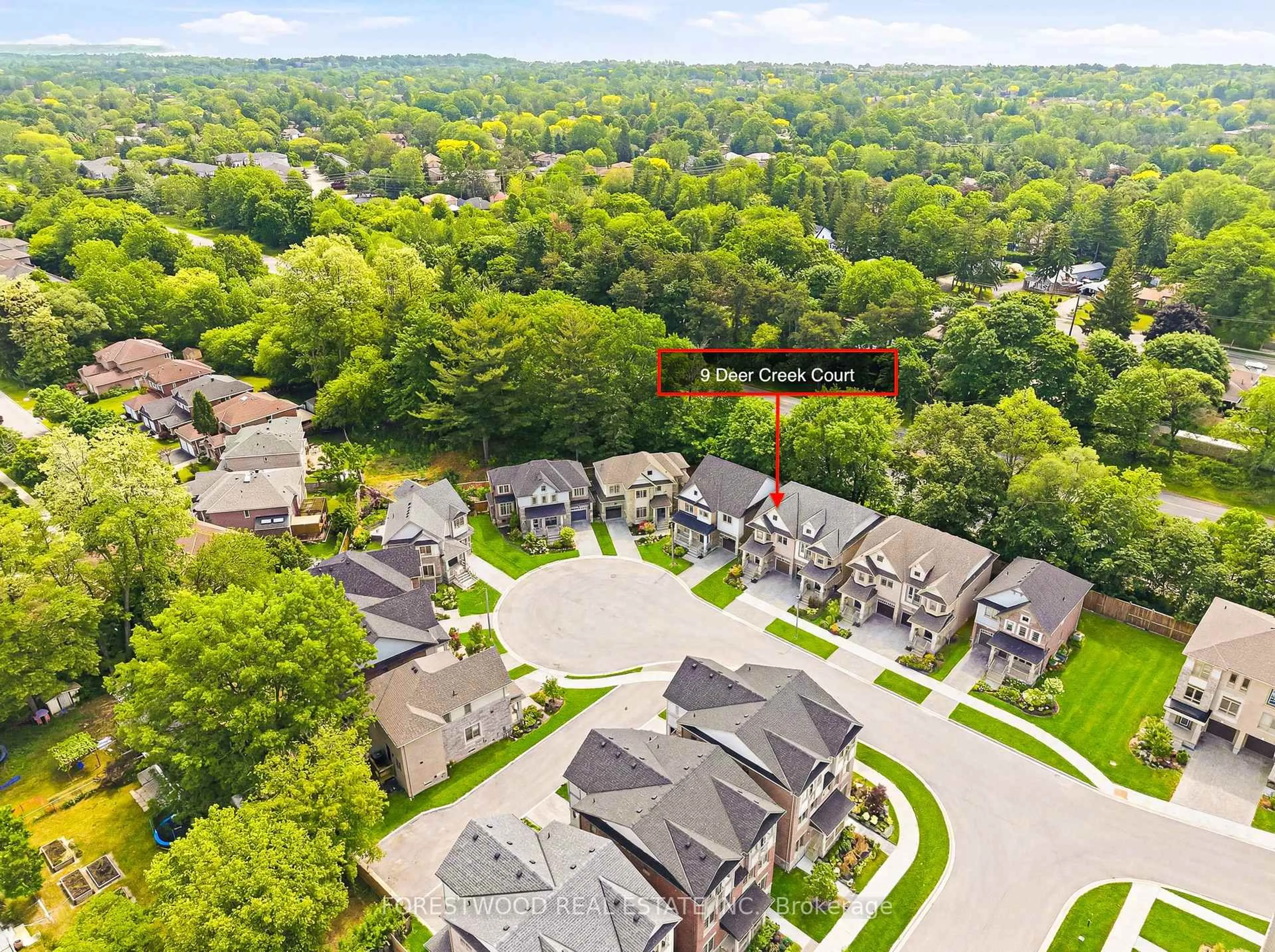 A pic from outside/outdoor area/front of a property/back of a property/a pic from drone, street for 9 DEER CREEK Crt, Toronto Ontario M1C 4Z8