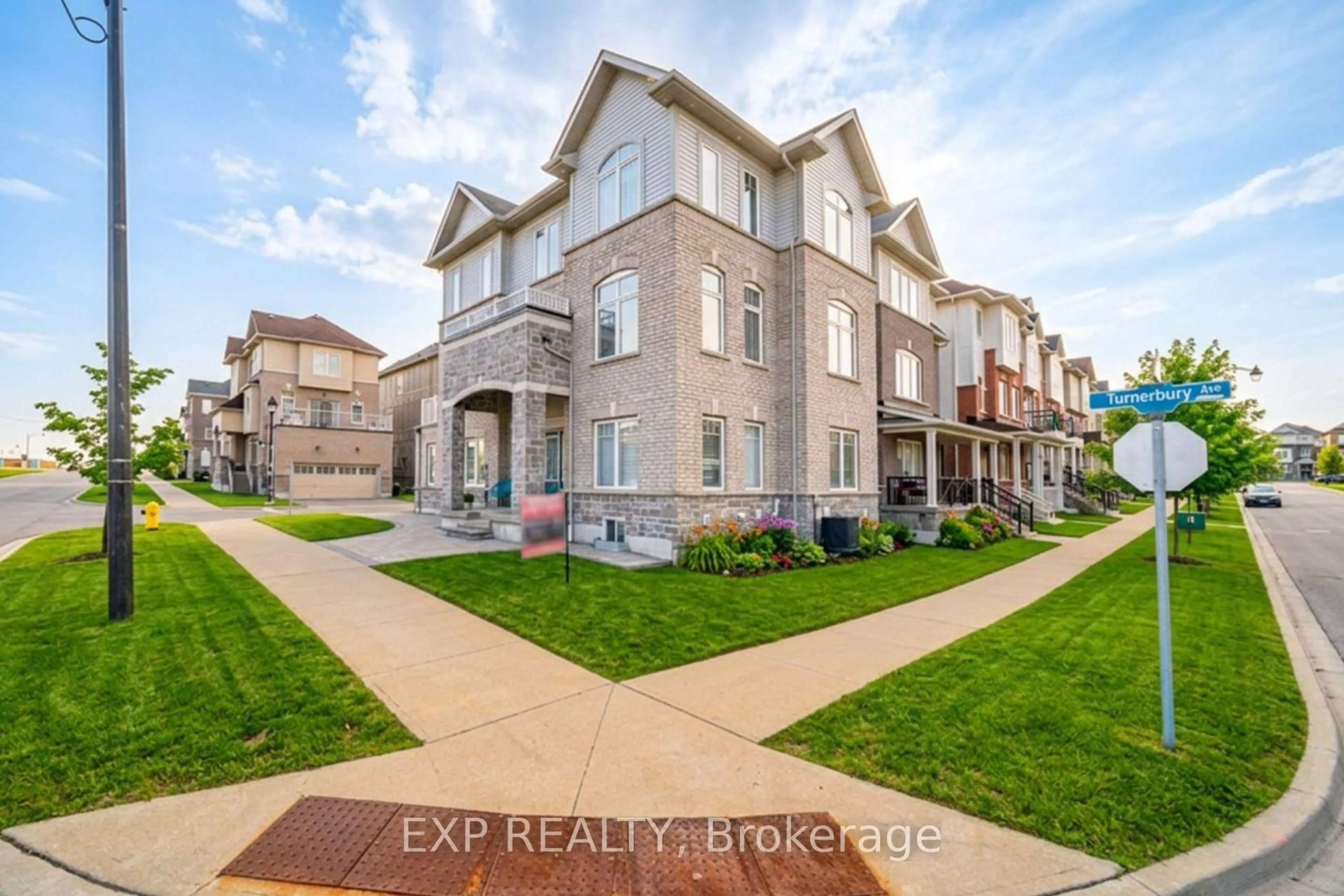 A pic from outside/outdoor area/front of a property/back of a property/a pic from drone, street for 2 Camilleri Rd, Ajax Ontario L1Z 0T2